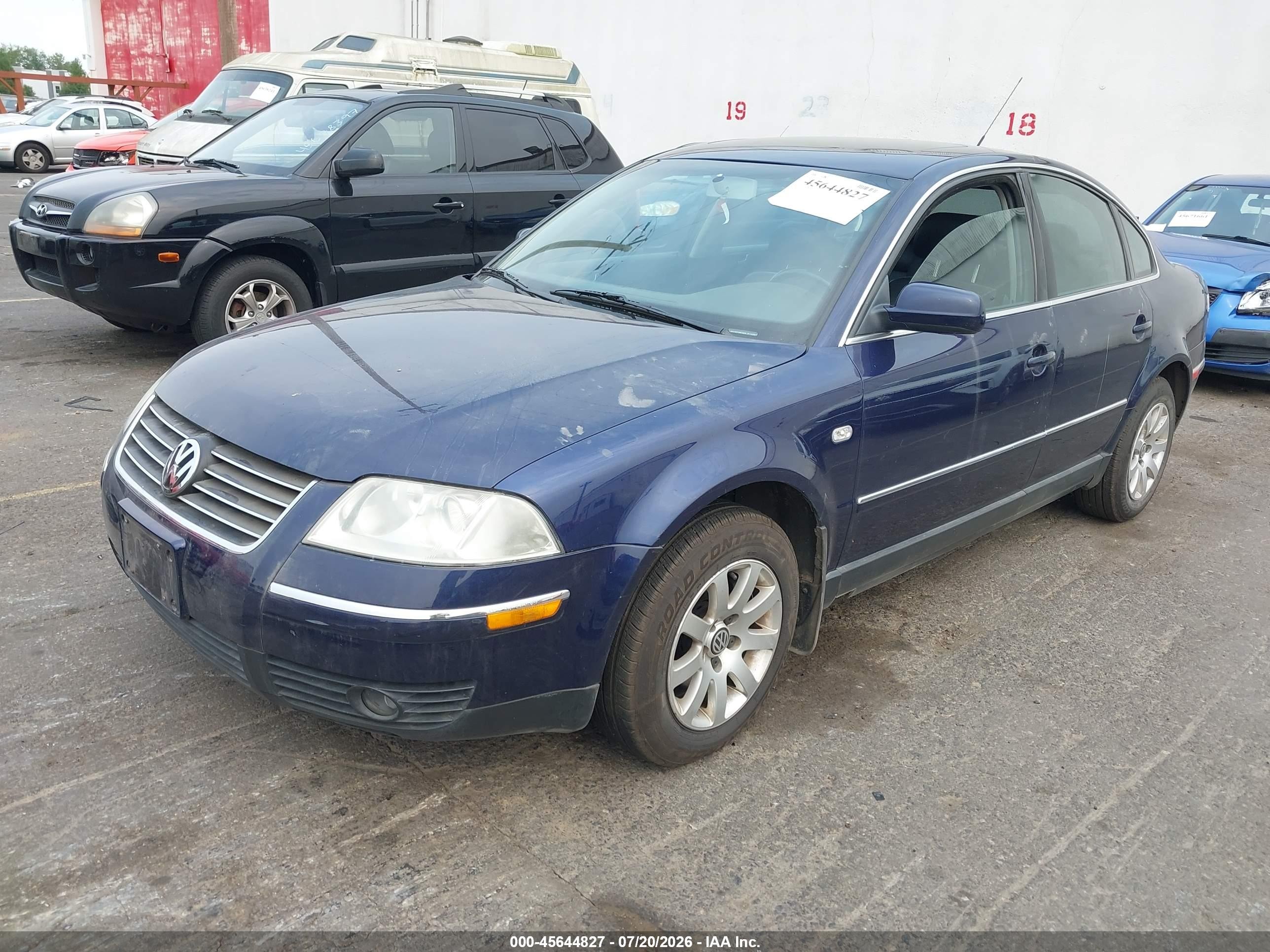 2001 Volkswagen Passat Gls Blue vin: WVWPD63B91P140947