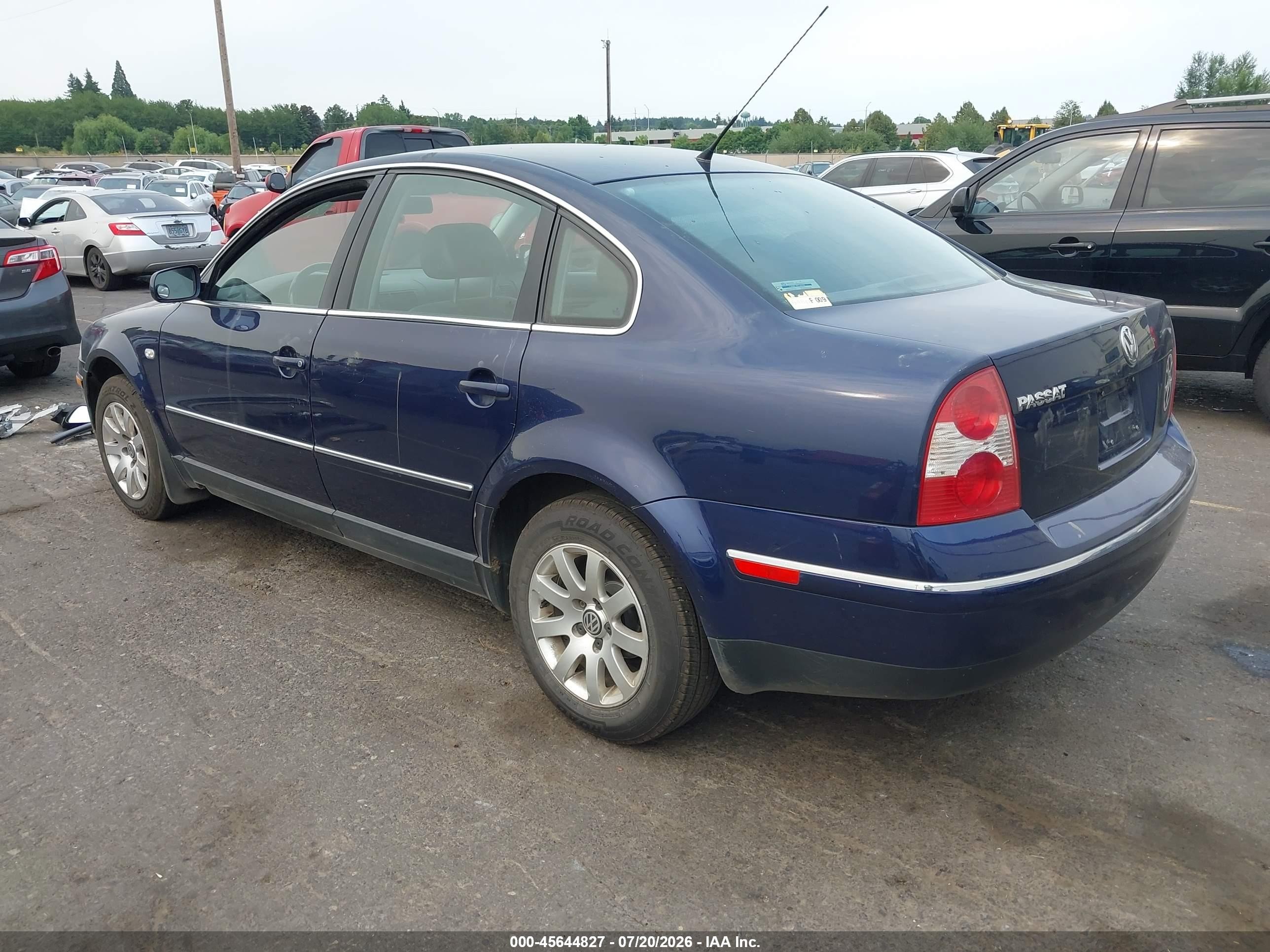 2001 Volkswagen Passat Gls Blue vin: WVWPD63B91P140947