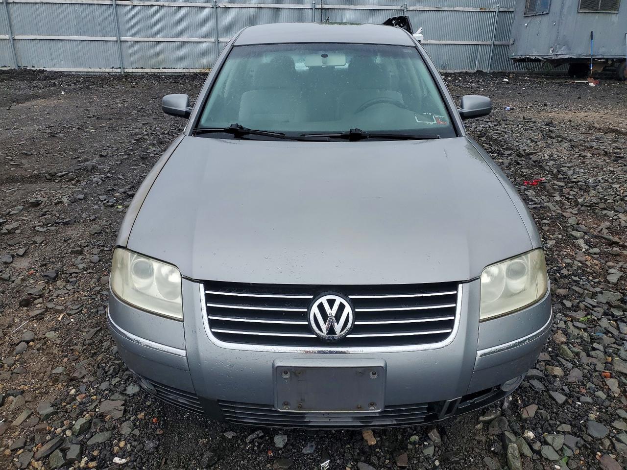 2002 Volkswagen Passat Gls Gray vin: WVWPD63B92P368223