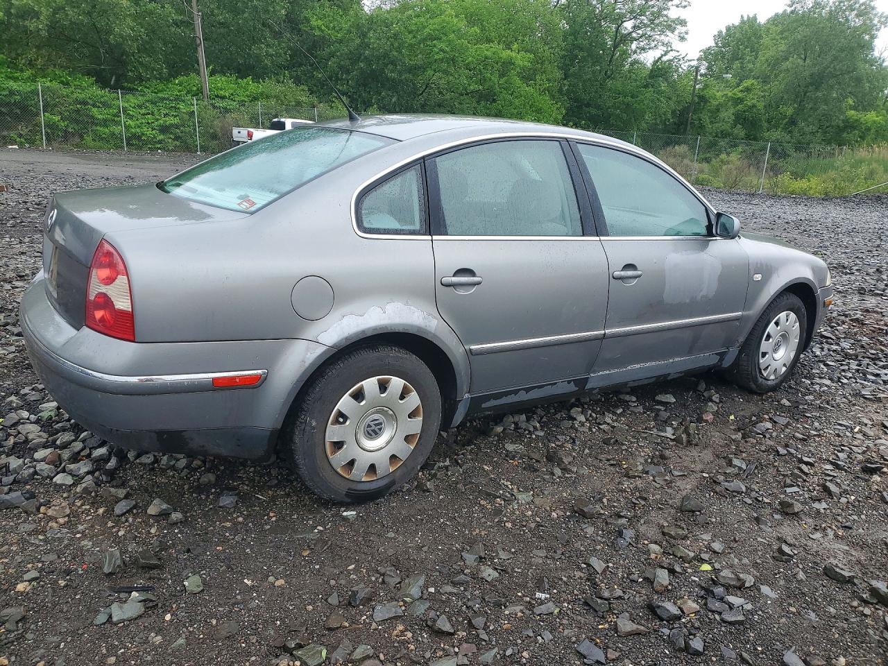 2002 Volkswagen Passat Gls Gray vin: WVWPD63B92P368223
