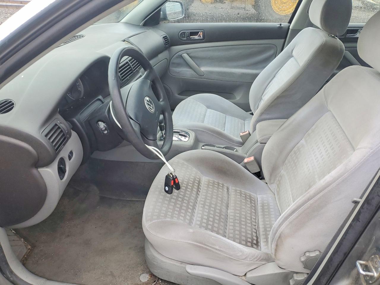 2002 Volkswagen Passat Gls Gray vin: WVWPD63B92P368223
