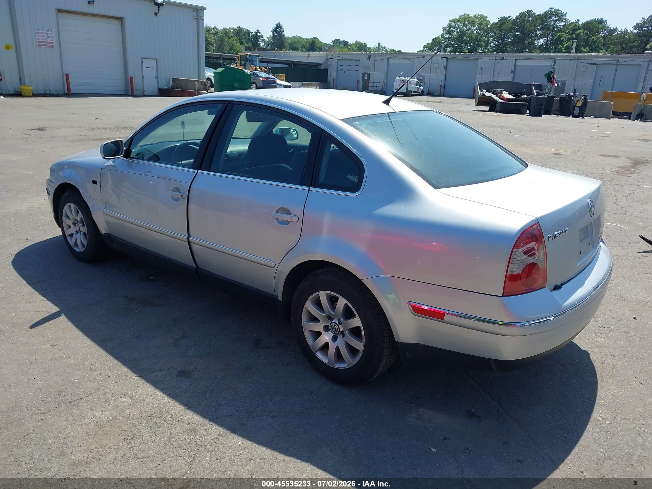 2003 Volkswagen Passat Gls Silver vin: WVWPD63BX3P437423