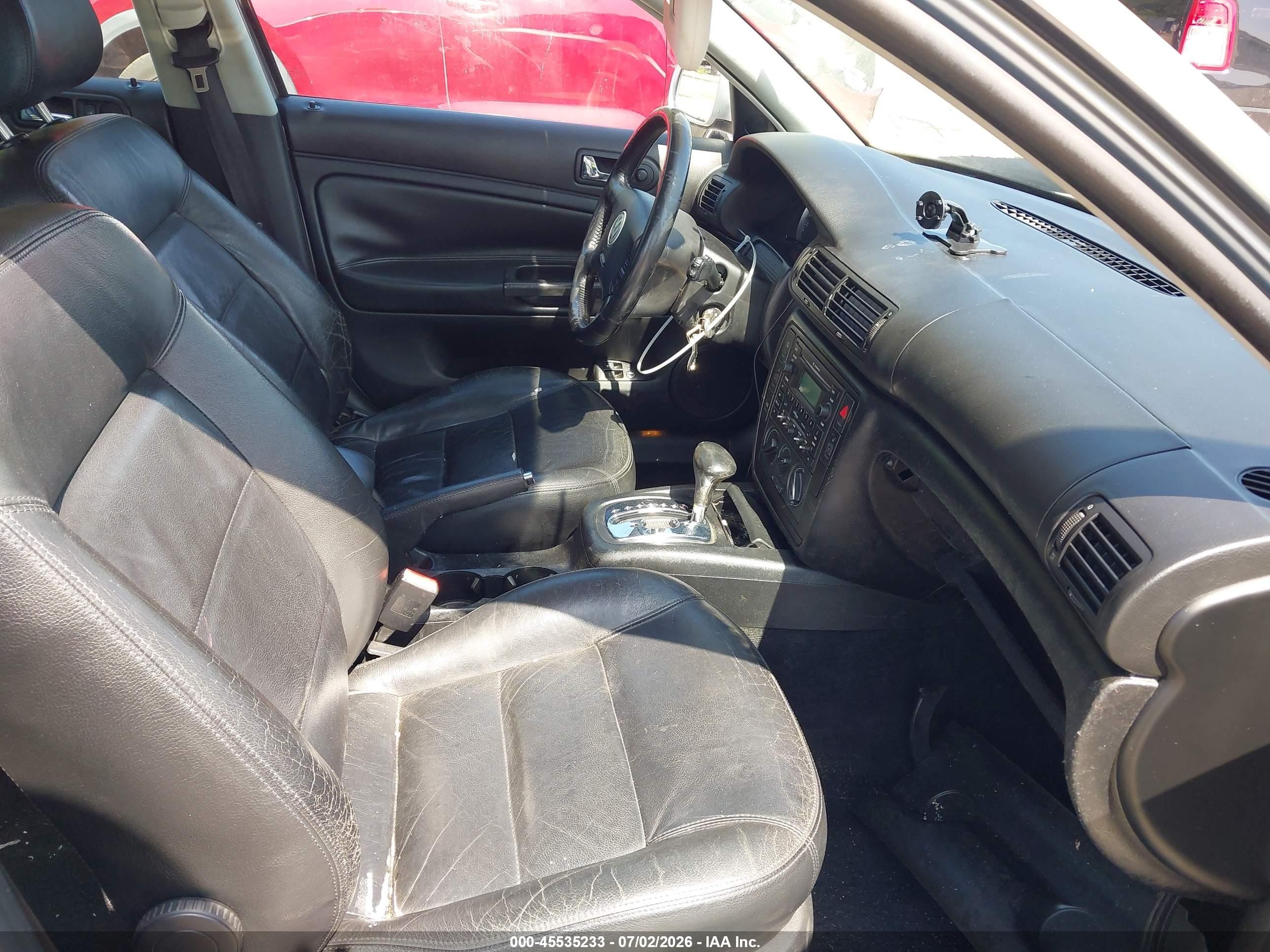 2003 Volkswagen Passat Gls Silver vin: WVWPD63BX3P437423