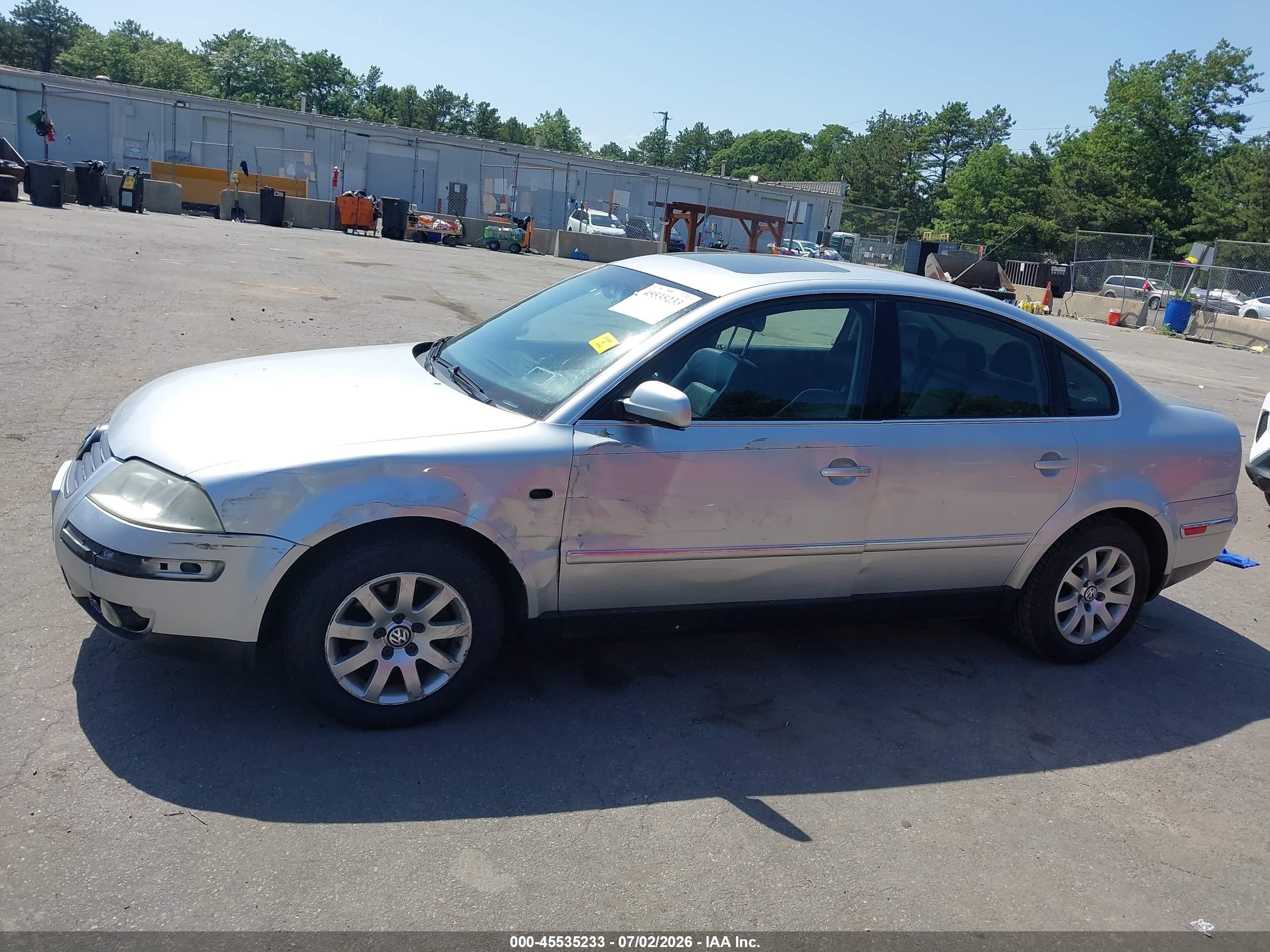 2003 Volkswagen Passat Gls Silver vin: WVWPD63BX3P437423