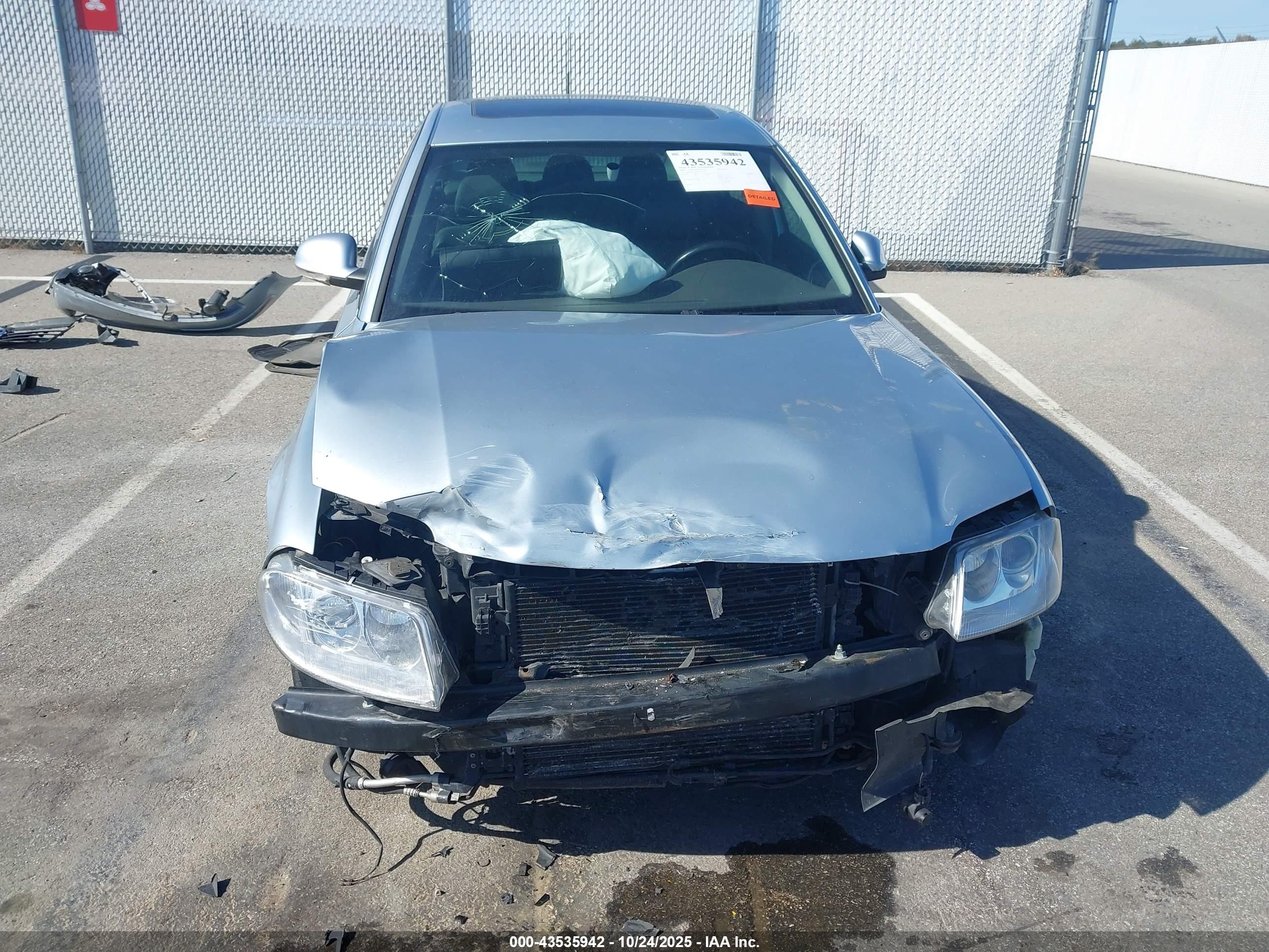 2004 Volkswagen Passat Gls Серебряный vin: WVWPD63BX4E222069