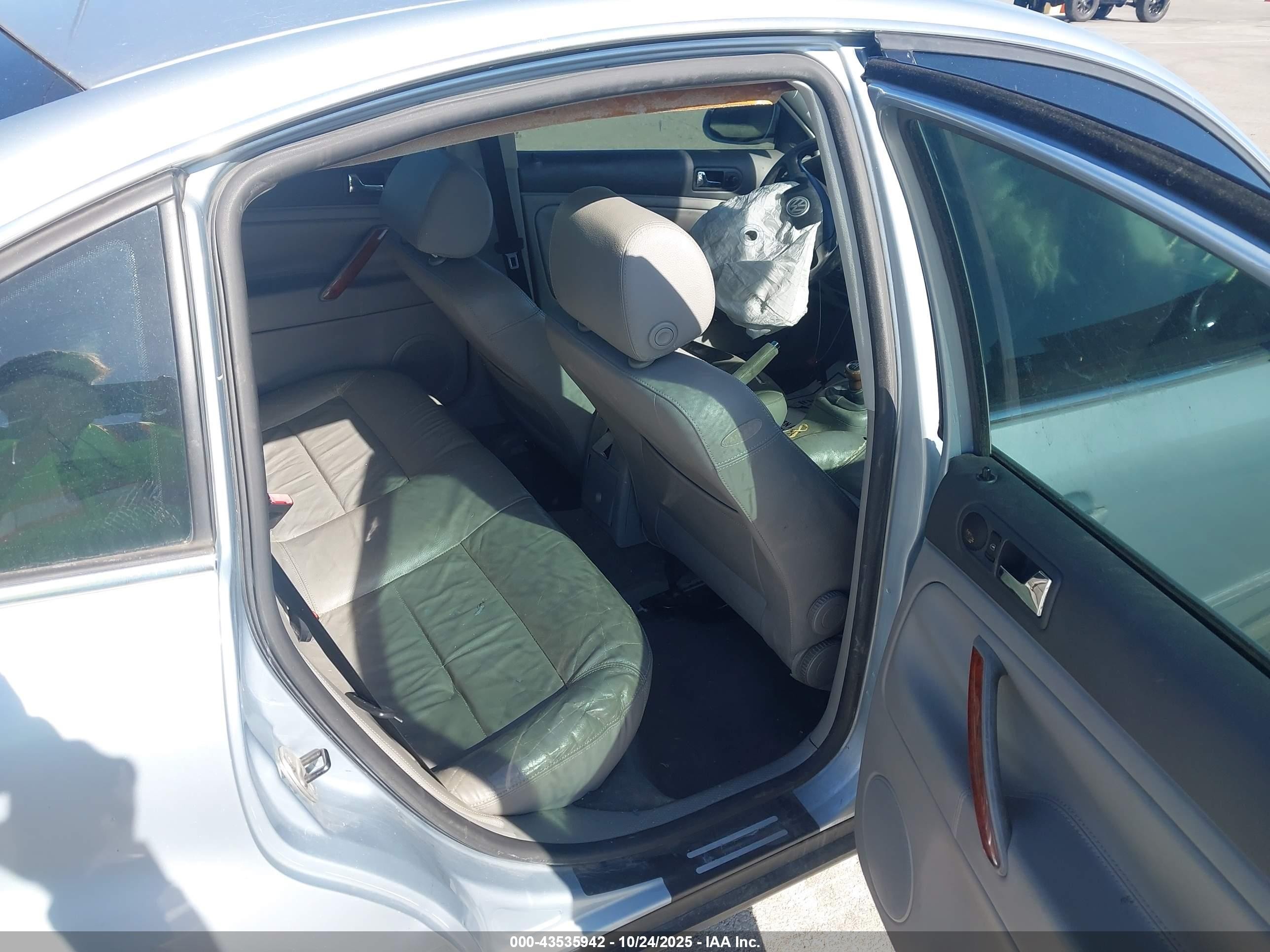2004 Volkswagen Passat Gls Серебряный vin: WVWPD63BX4E222069