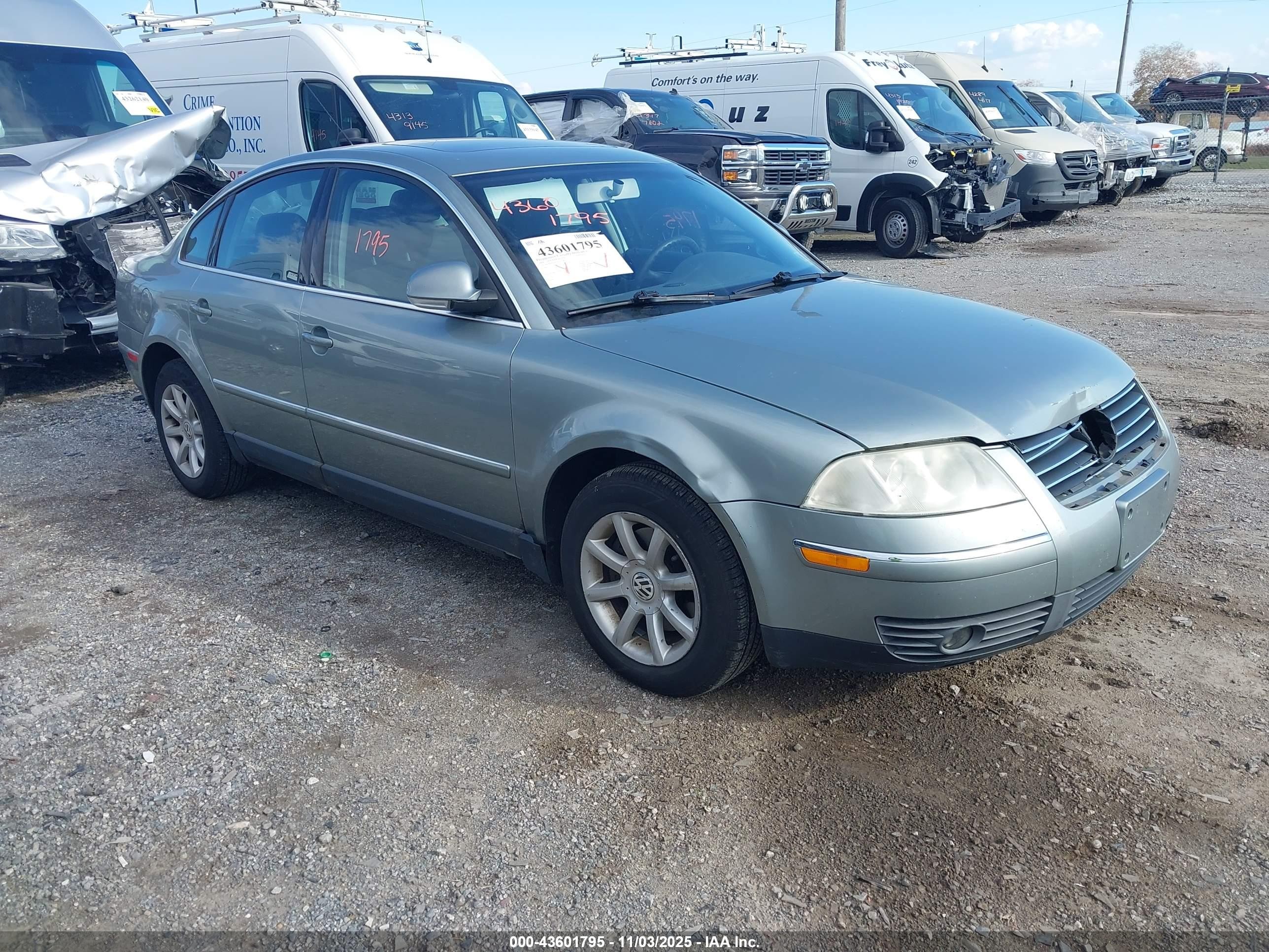 2004 Volkswagen Passat Gls Silver vin: WVWPD63BX4E233198