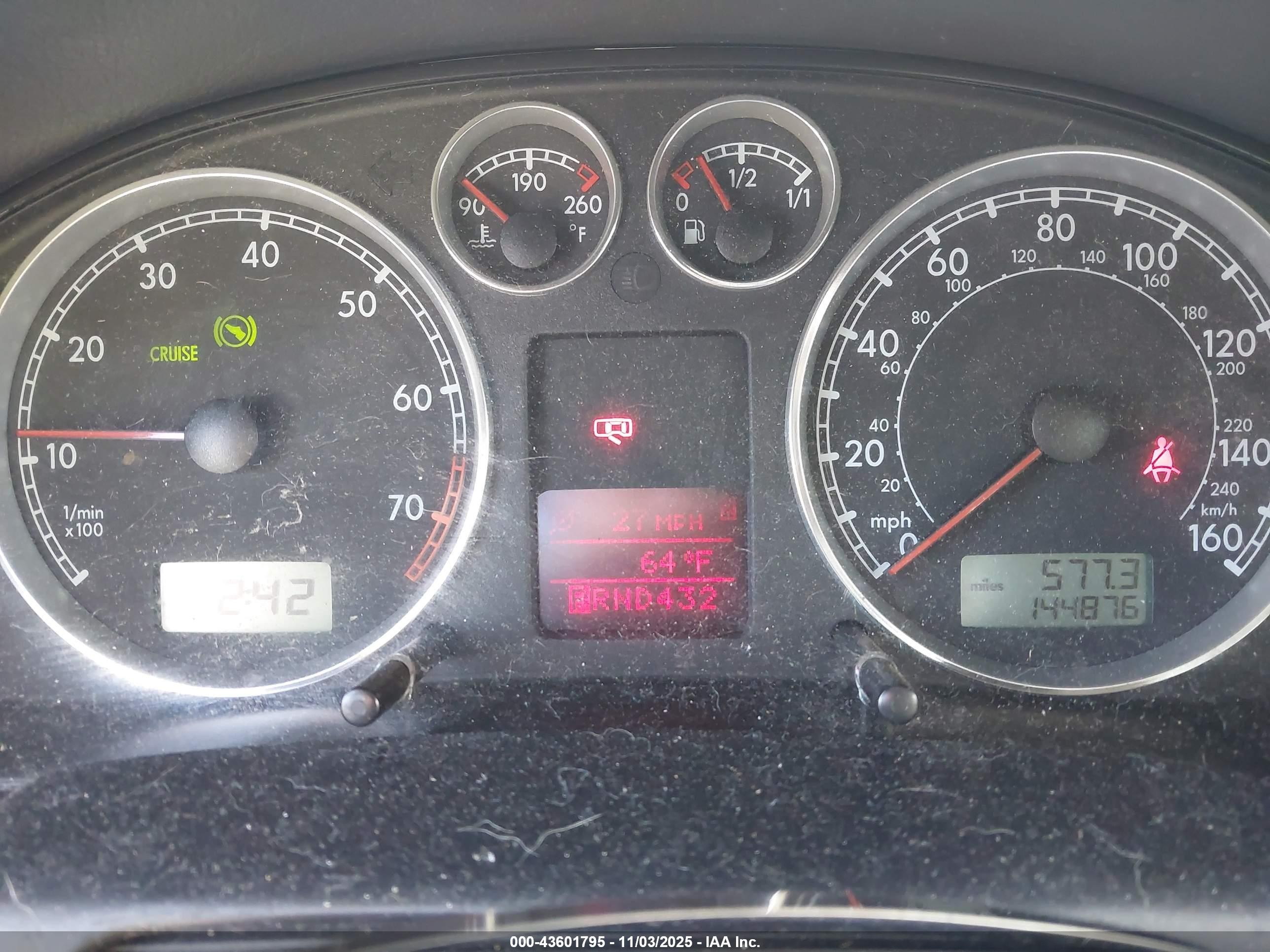2004 Volkswagen Passat Gls Silver vin: WVWPD63BX4E233198