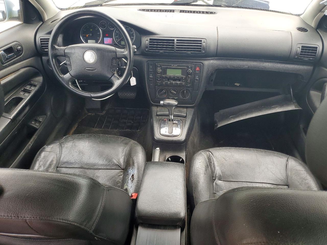 2004 Volkswagen Passat Gls Blue vin: WVWPD63BX4P040540