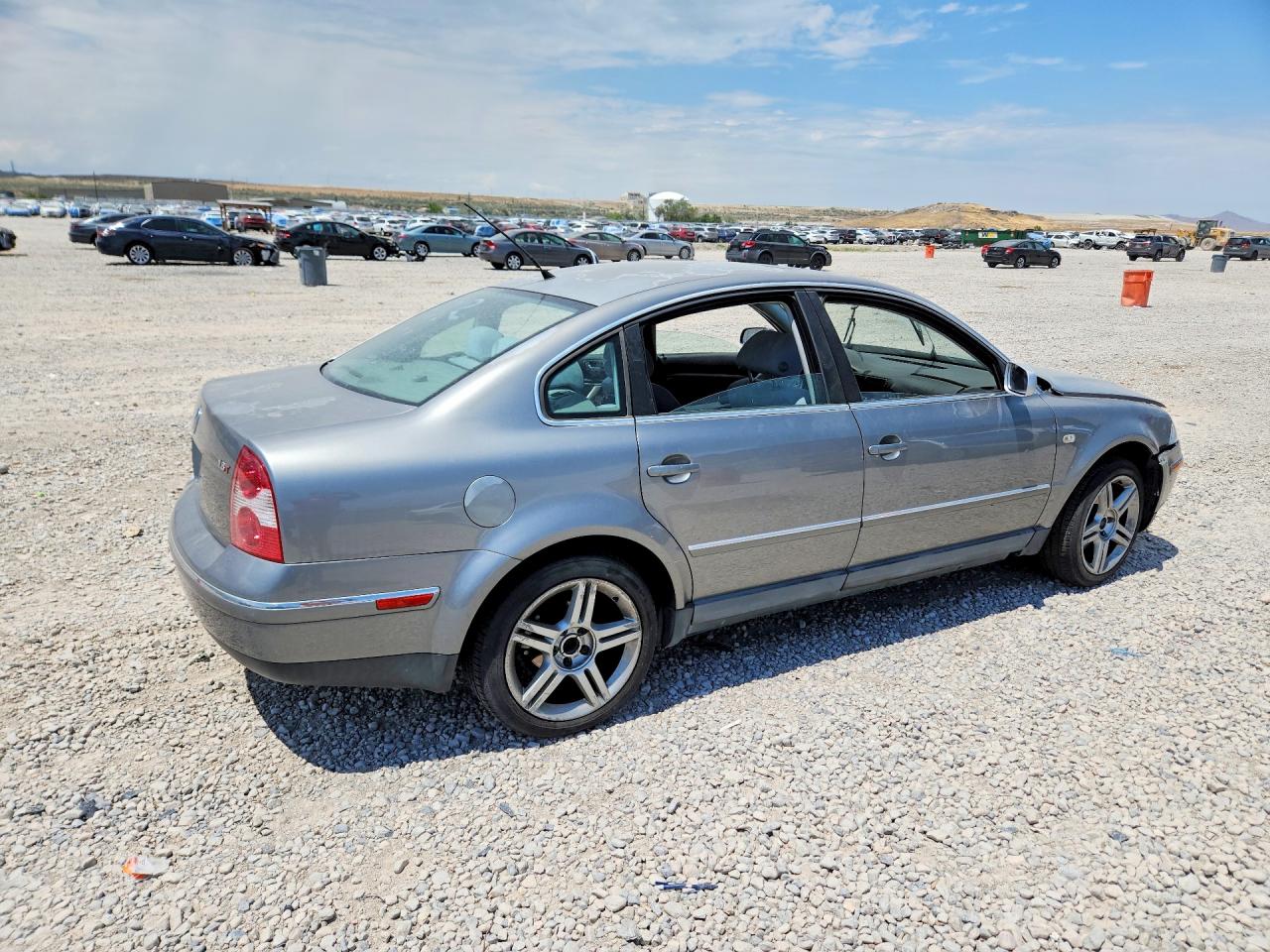 2004 Volkswagen Passat Gls Gray vin: WVWPD63BX4P094744