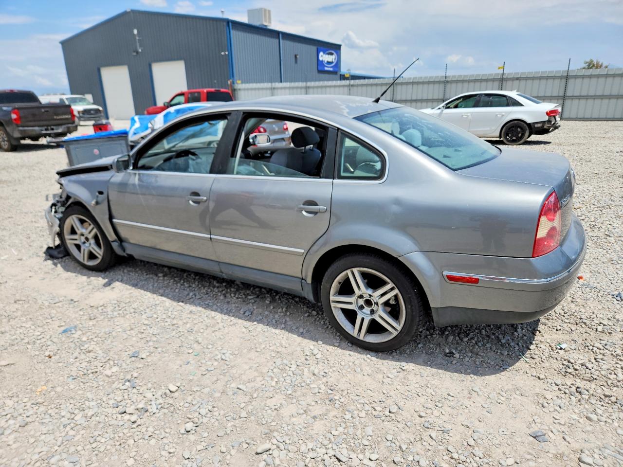 2004 Volkswagen Passat Gls Gray vin: WVWPD63BX4P094744