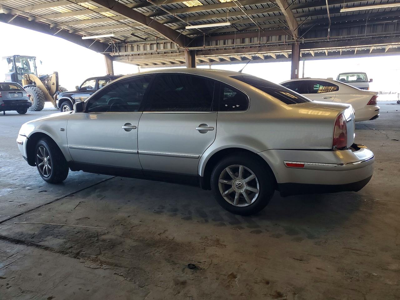 2004 Volkswagen Passat Gls Silver vin: WVWPD63BX4P143148