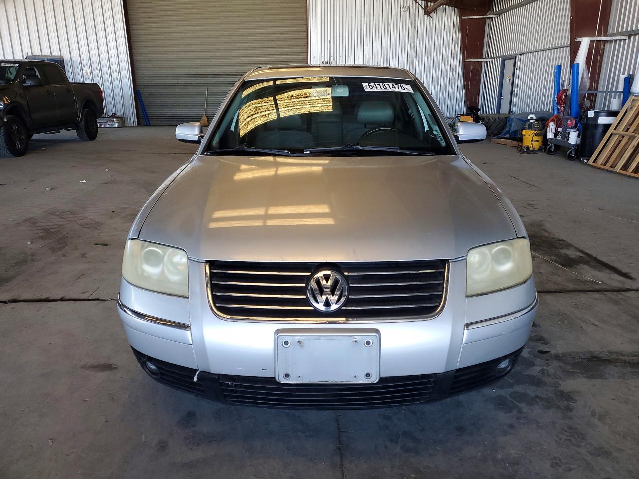 2004 Volkswagen Passat Gls Silver vin: WVWPD63BX4P143148