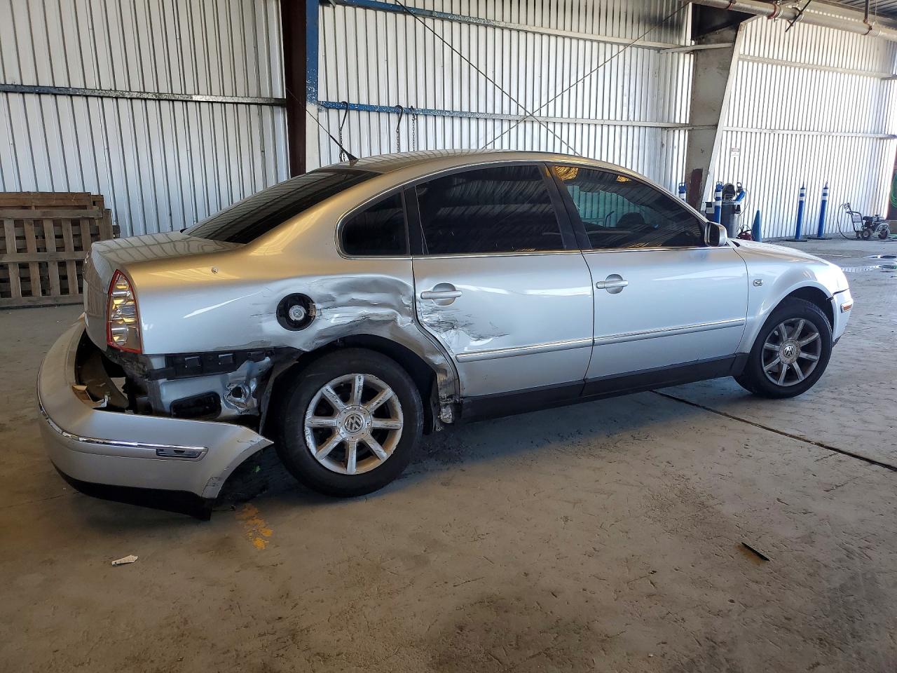 2004 Volkswagen Passat Gls Silver vin: WVWPD63BX4P143148