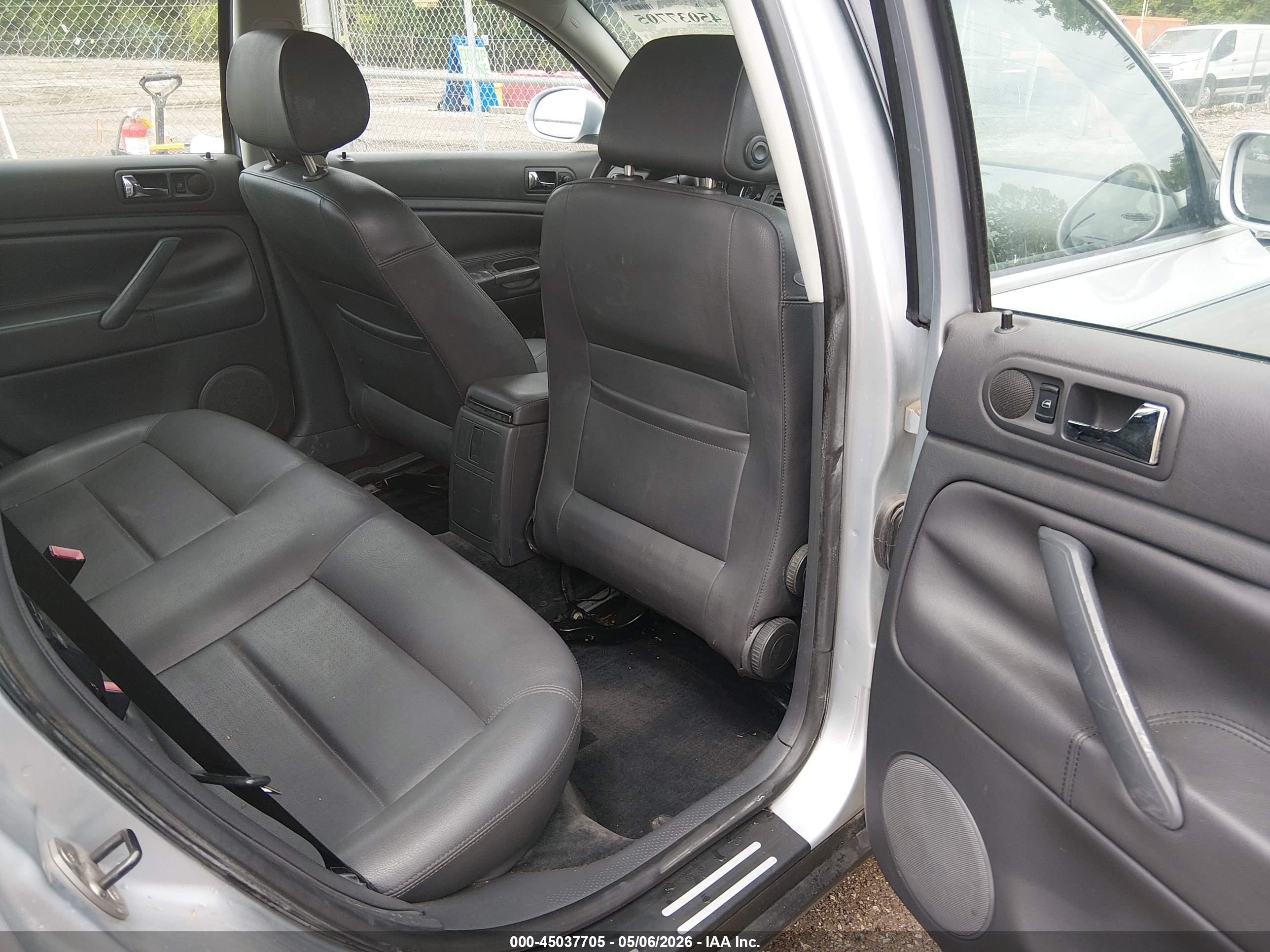 2004 Volkswagen Passat Gls Tdi Серебряный vin: WVWPE63B64E316415