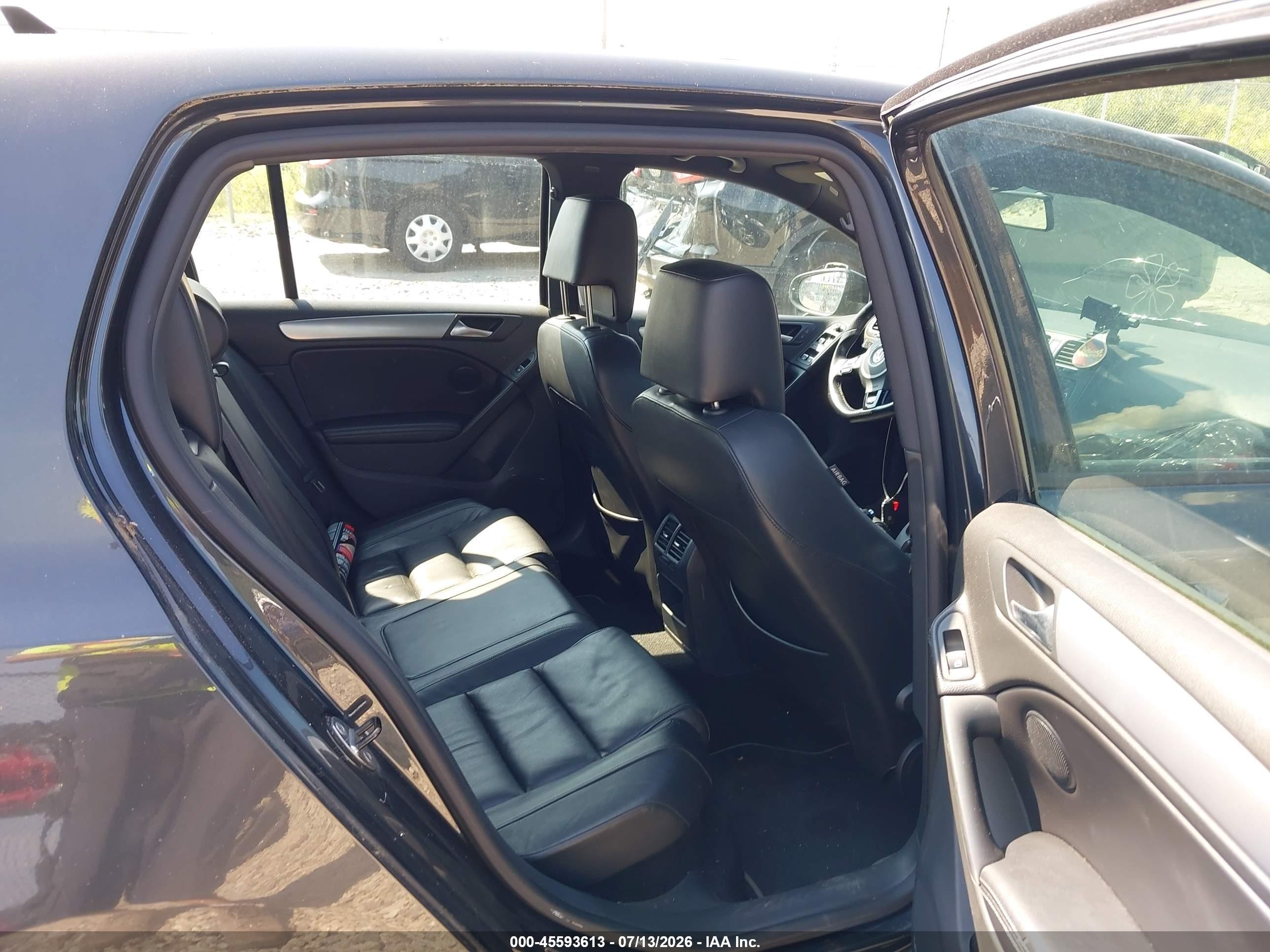 2013 Volkswagen Golf R 4-door Gray vin: WVWPF7AJ0DW023486