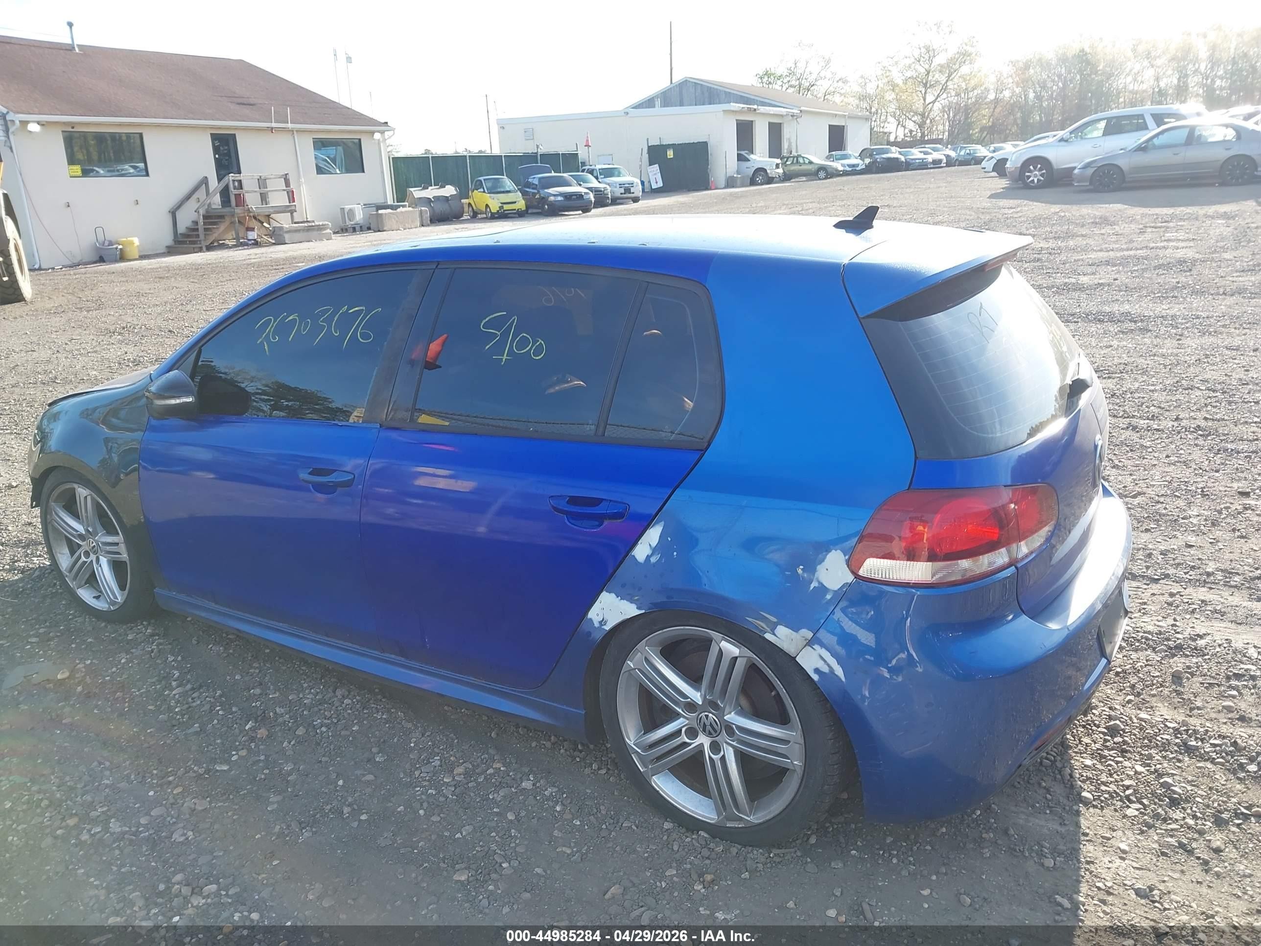 2012 Volkswagen Golf R 4-door Blue vin: WVWPF7AJ1CW334424