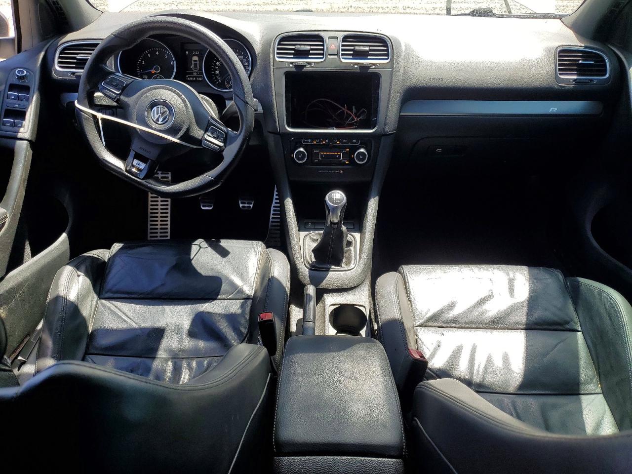 2013 Volkswagen Golf Белый vin: WVWPF7AJ1DW055489