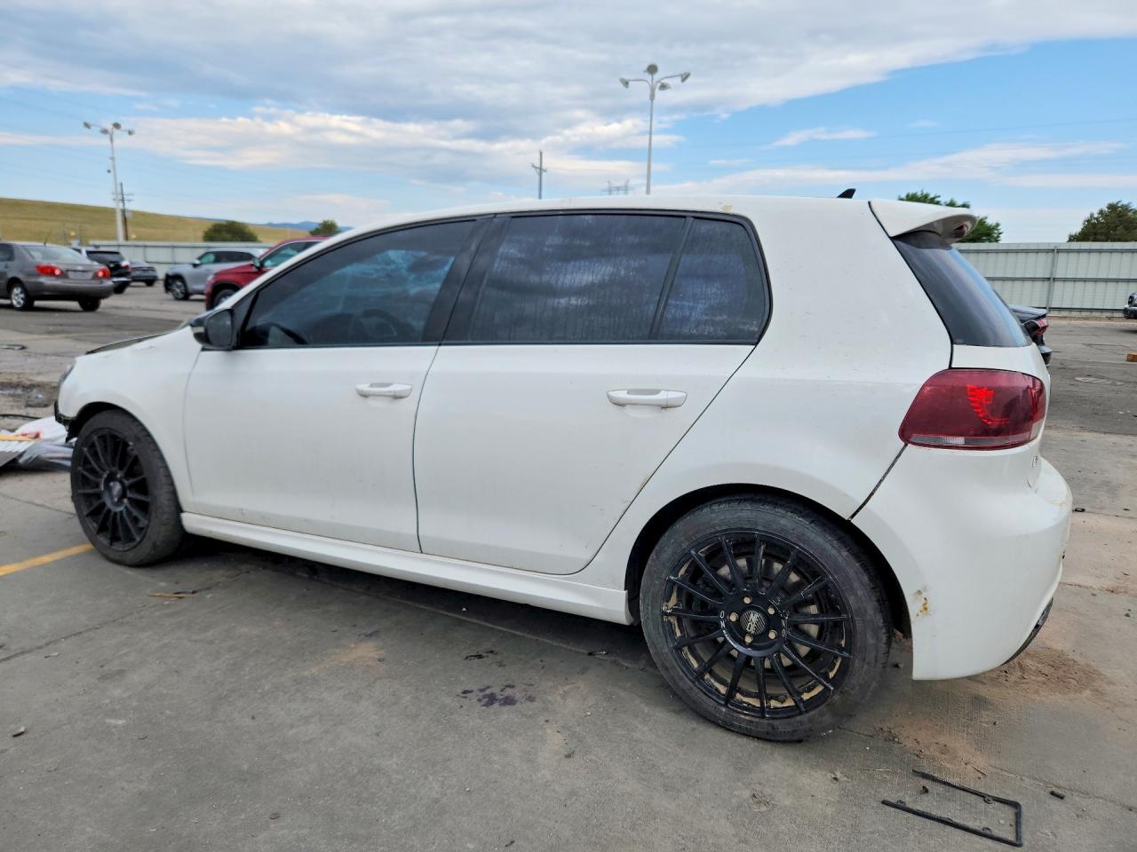 2013 Volkswagen Golf R White vin: WVWPF7AJ1DW119045