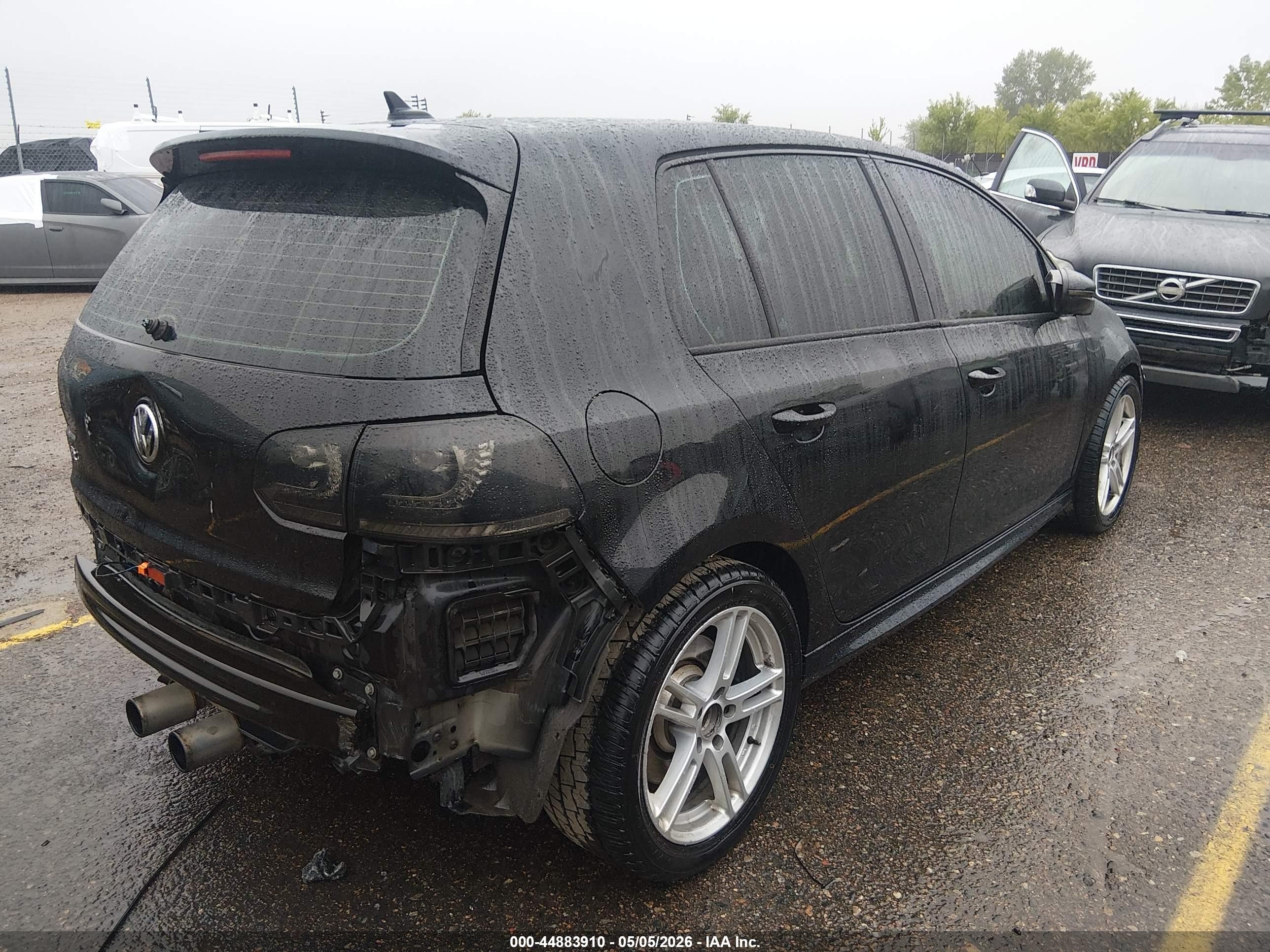 2013 Volkswagen Golf R 4-door Black vin: WVWPF7AJ8DW075061