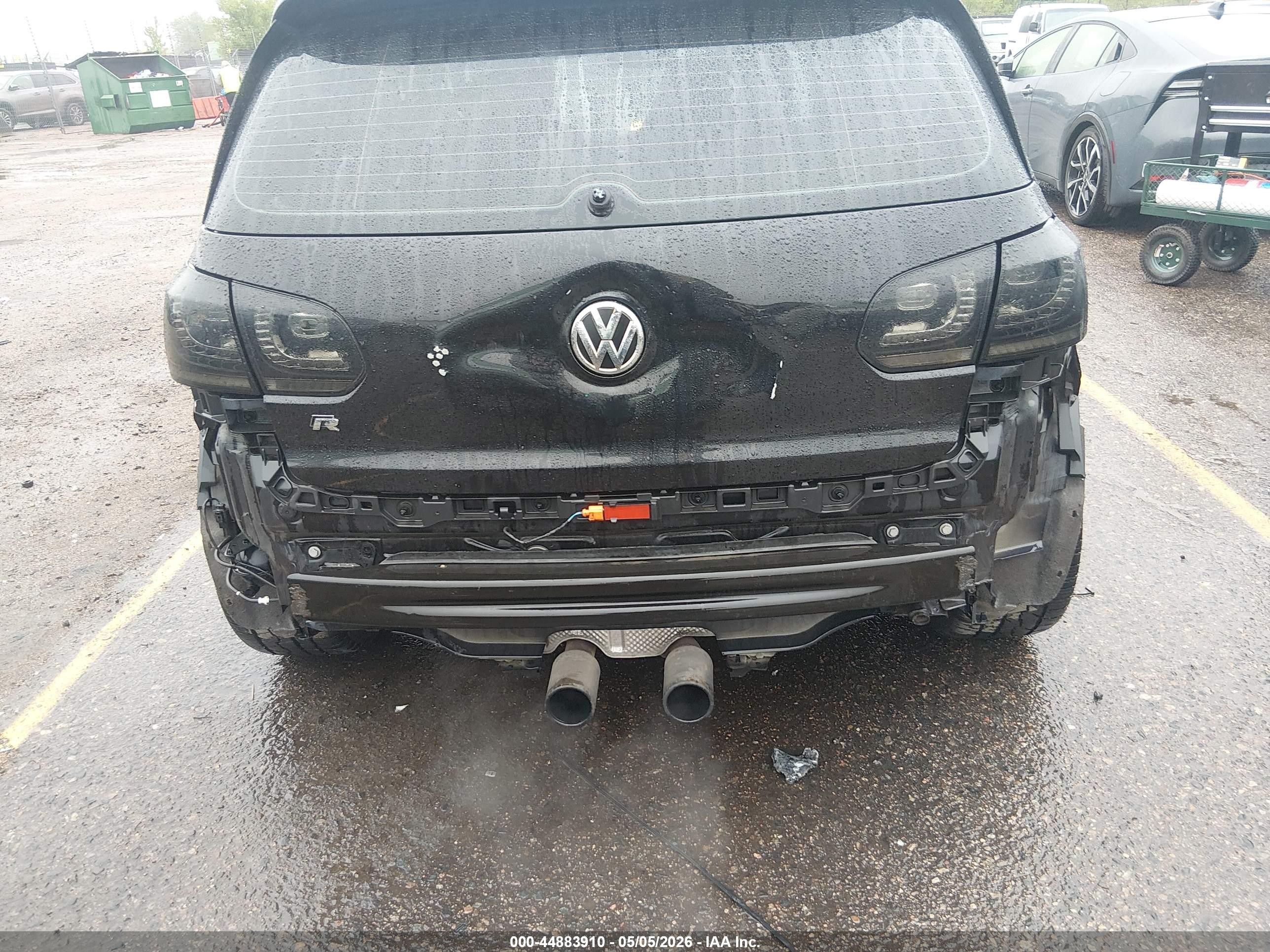 2013 Volkswagen Golf R 4-door Black vin: WVWPF7AJ8DW075061