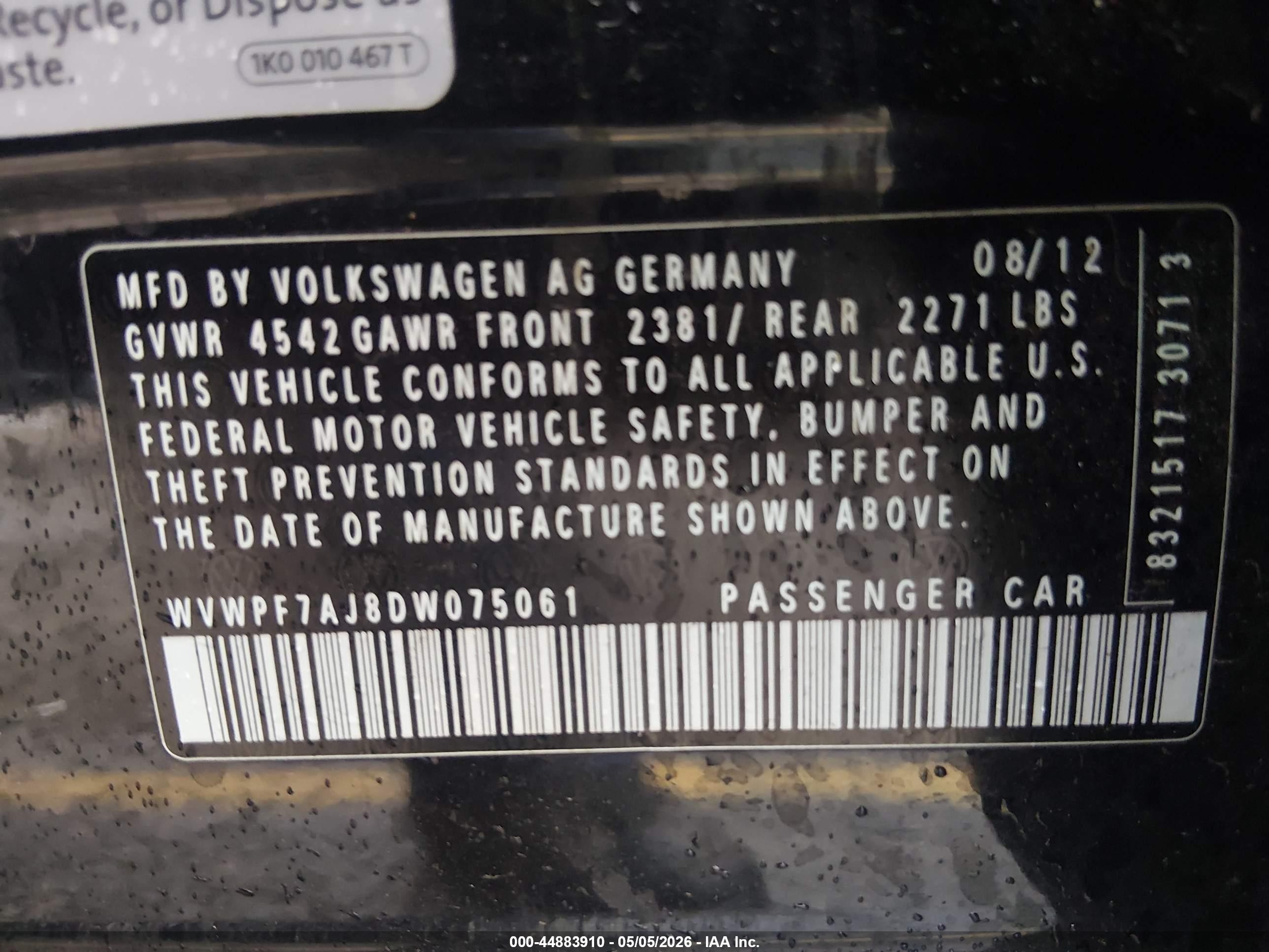 2013 Volkswagen Golf R 4-door Black vin: WVWPF7AJ8DW075061