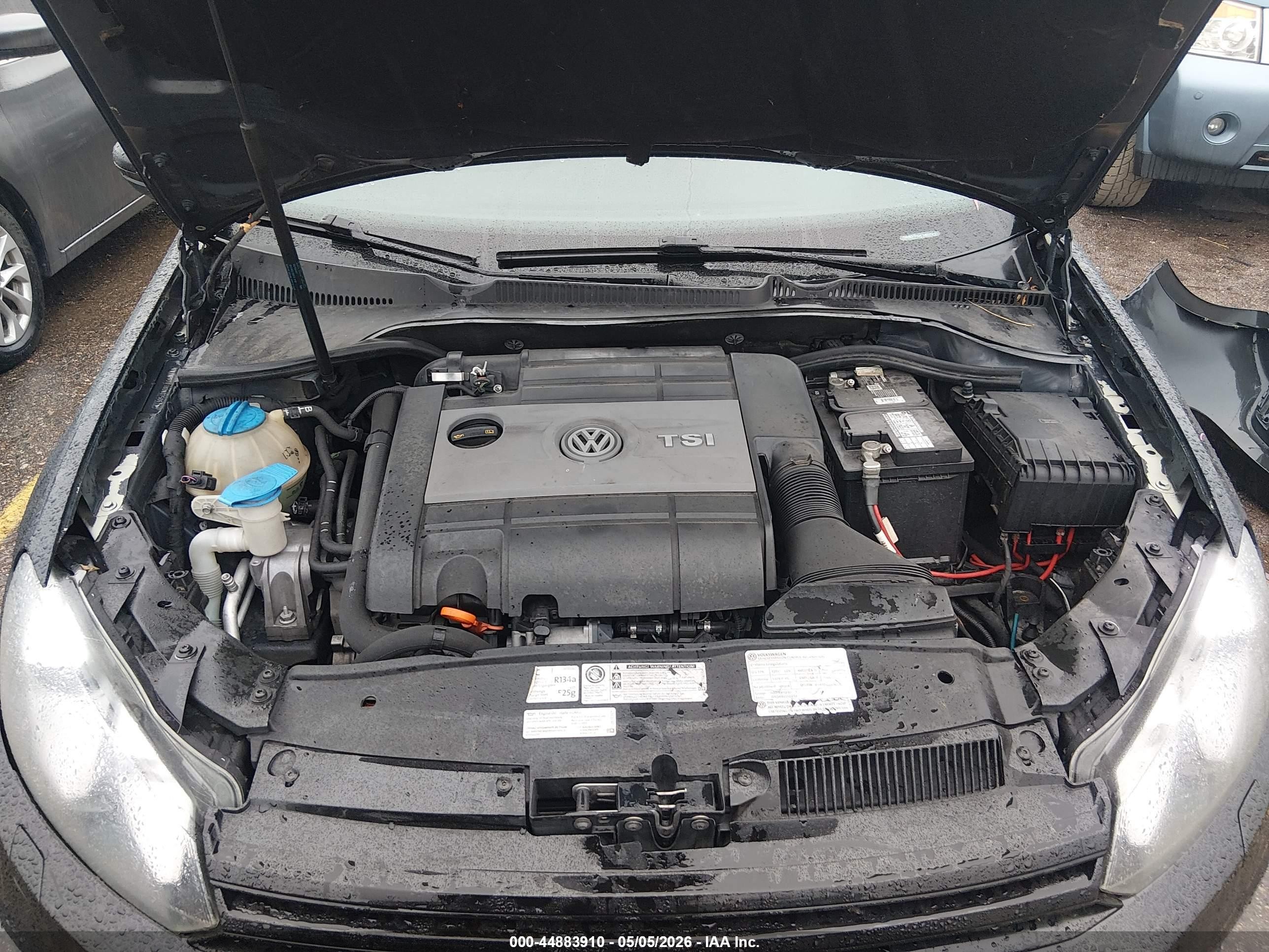 2013 Volkswagen Golf R 4-door Black vin: WVWPF7AJ8DW075061