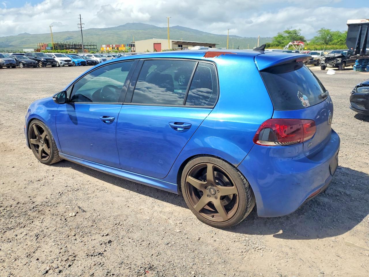 2013 Volkswagen Golf R Blue vin: WVWPF7AJ8DW117681