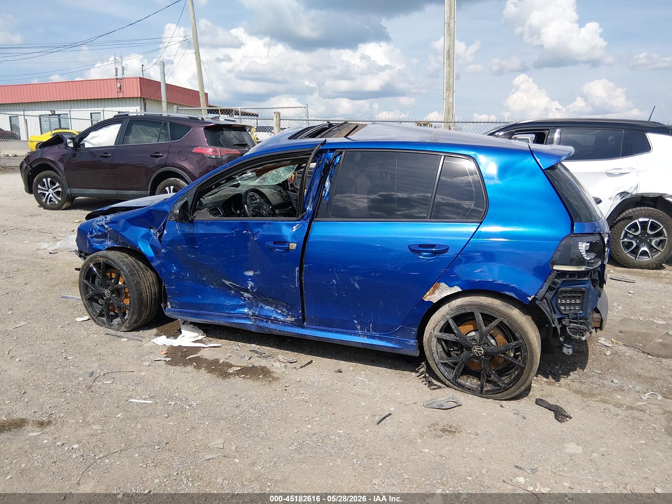 2012 Volkswagen Golf R 4-door Blue vin: WVWPF7AJ9CW230053