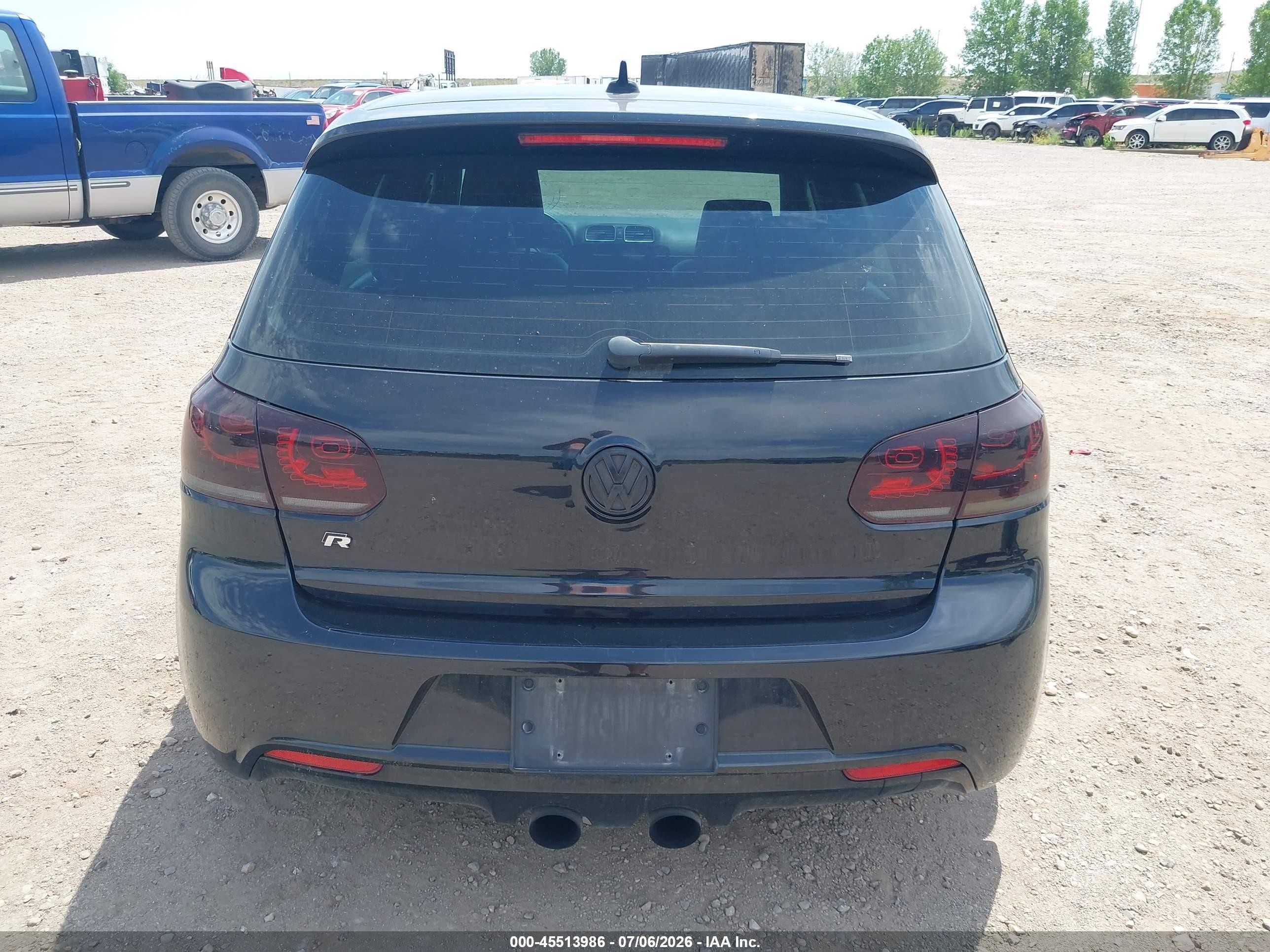 2013 Volkswagen Golf R 4-door Черный vin: WVWPF7AJ9DW063968