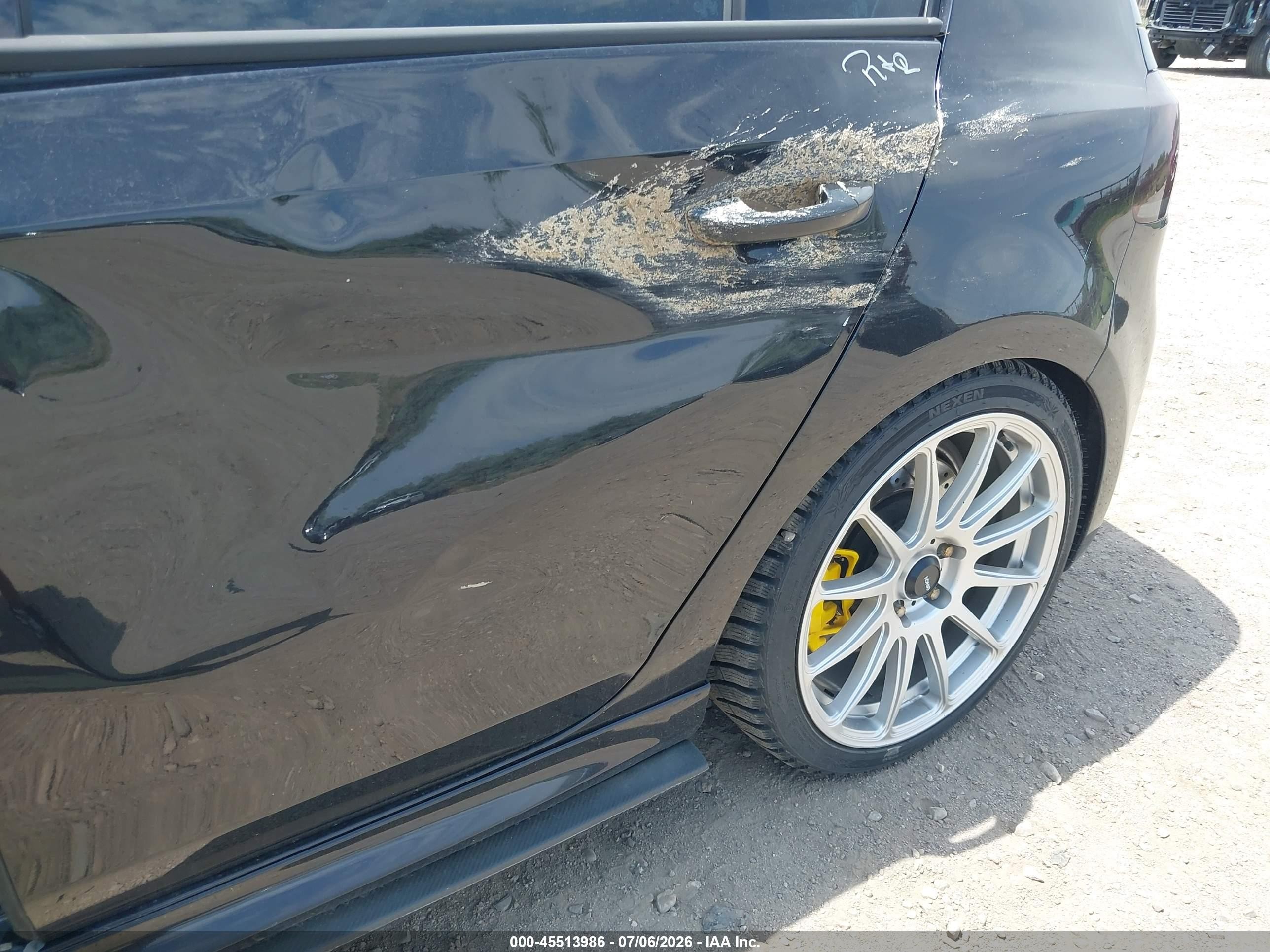 2013 Volkswagen Golf R 4-door Черный vin: WVWPF7AJ9DW063968