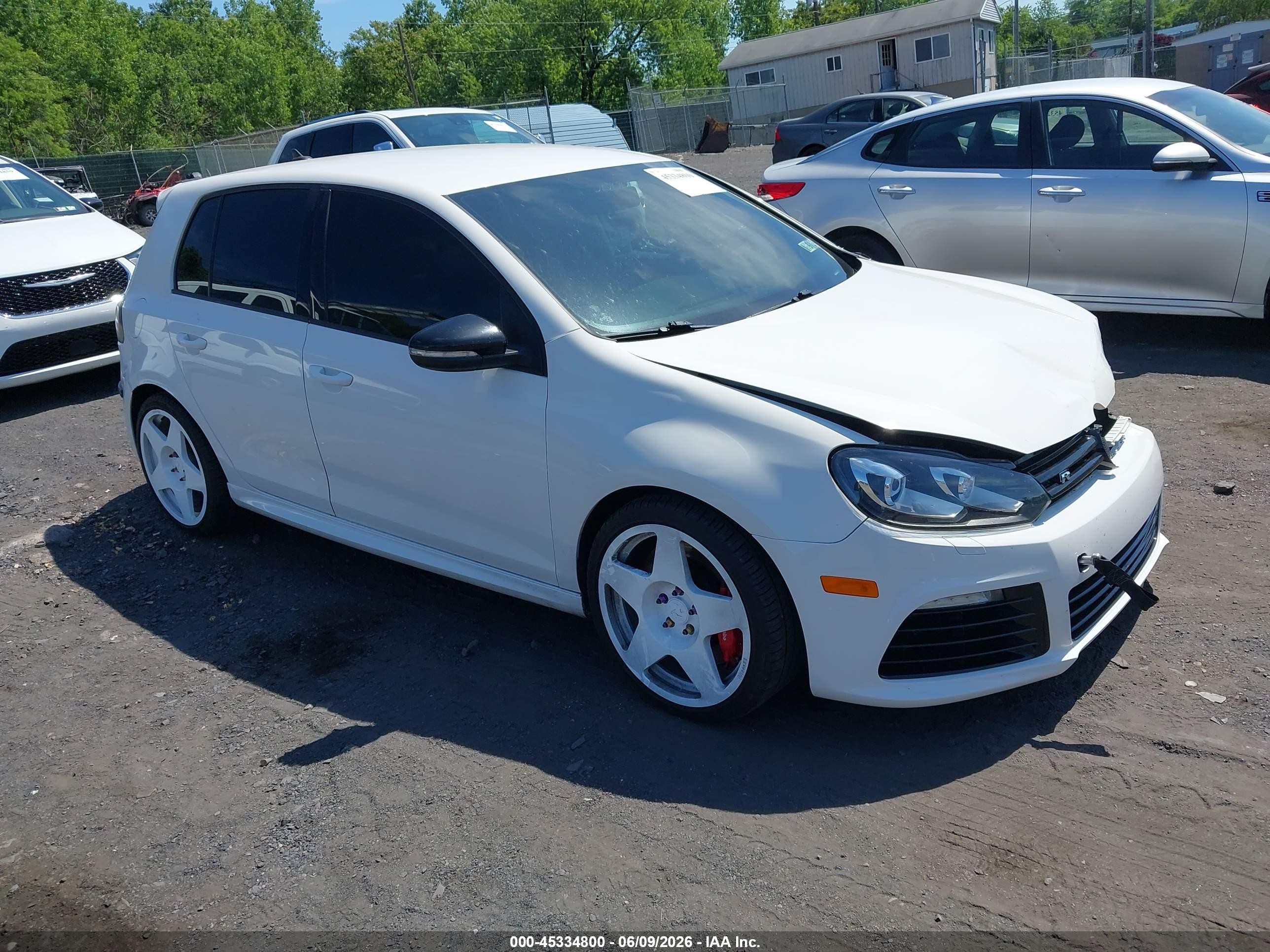 2012 Volkswagen Golf R 4-door White vin: WVWPF7AJXCW218929