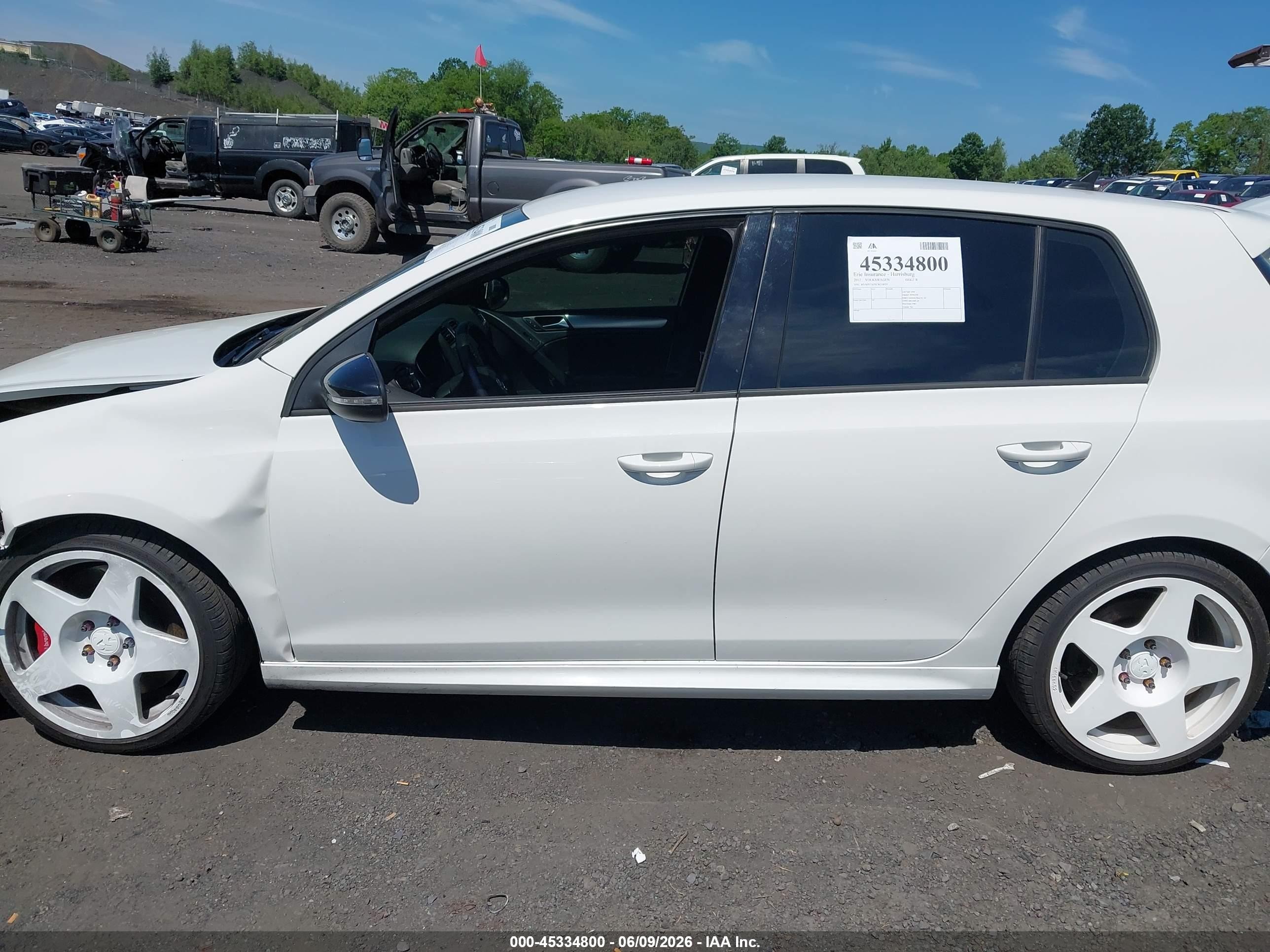 2012 Volkswagen Golf R 4-door White vin: WVWPF7AJXCW218929