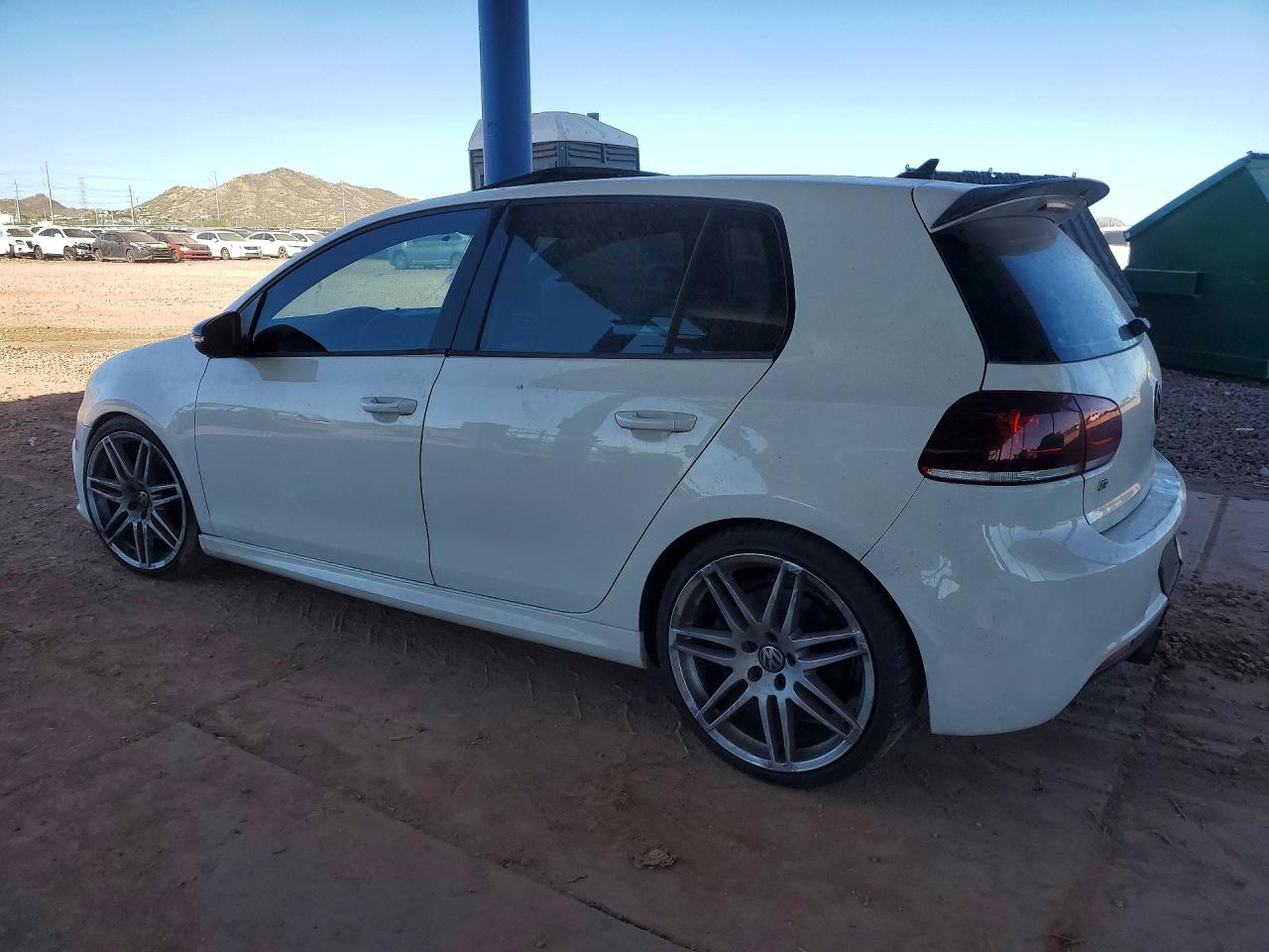 2012 Volkswagen Golf R White vin: WVWPF7AJXCW310123