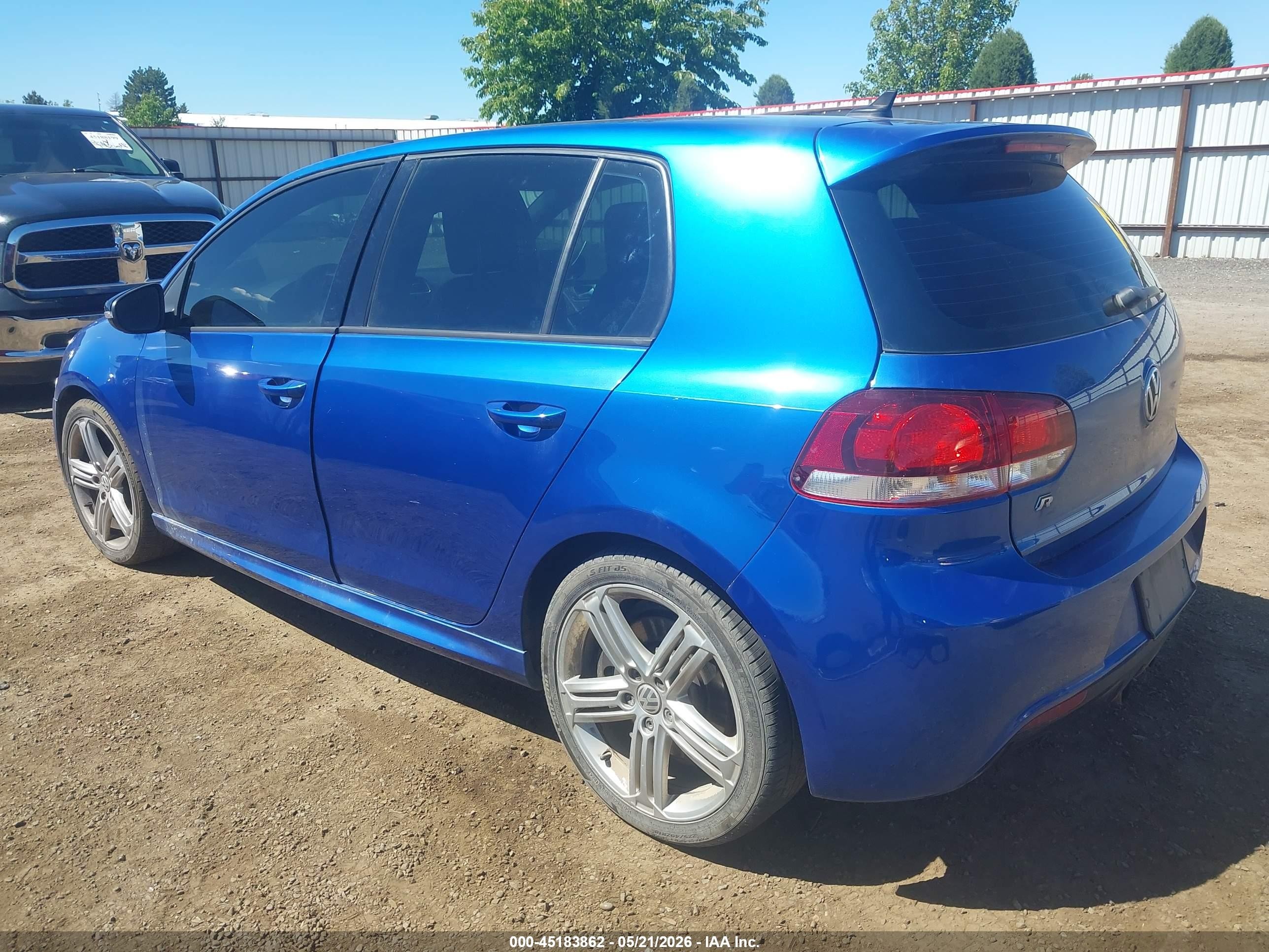 2012 Volkswagen Golf R 4-door Blue vin: WVWPF7AJXCW353330