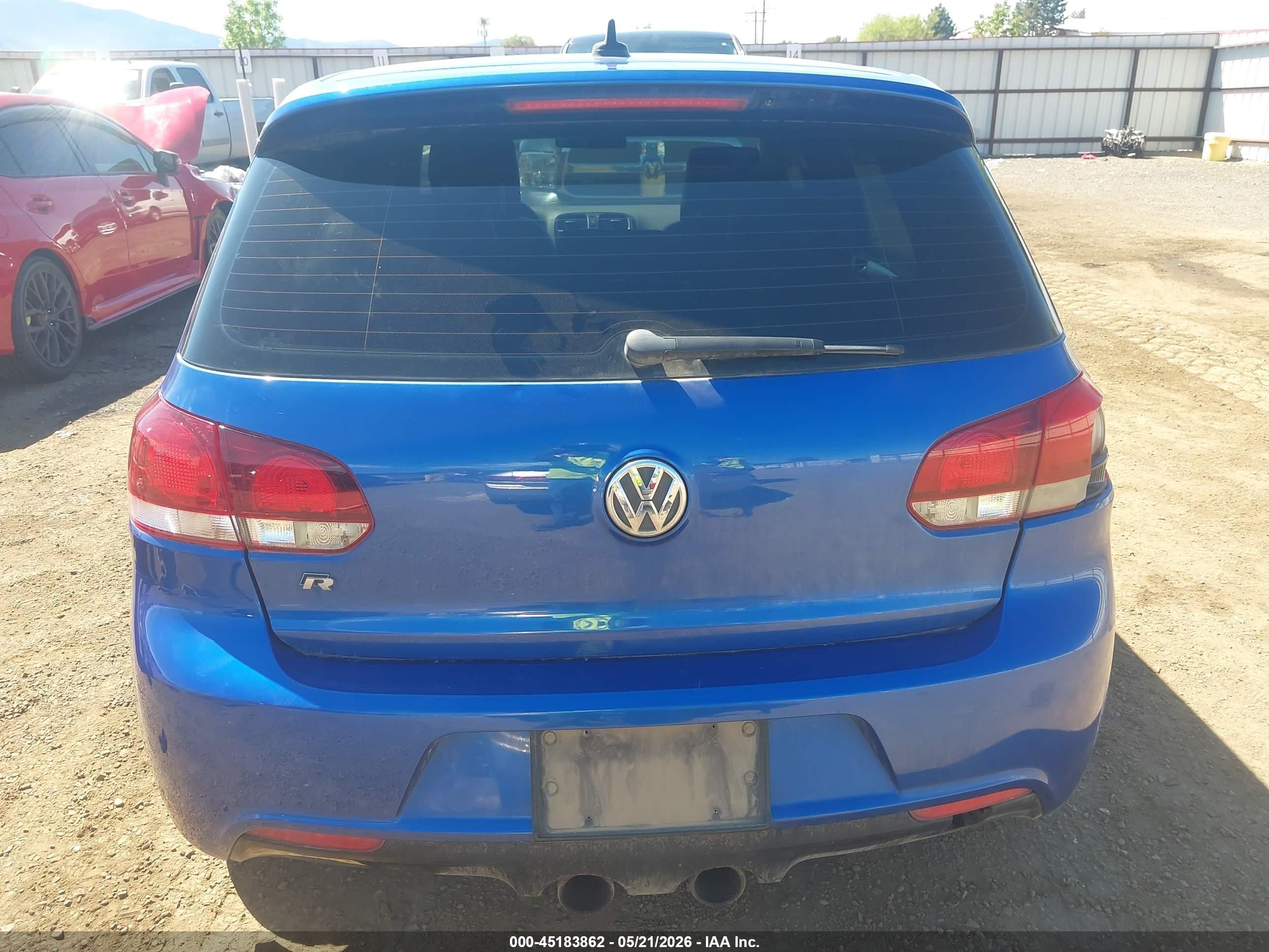 2012 Volkswagen Golf R 4-door Blue vin: WVWPF7AJXCW353330