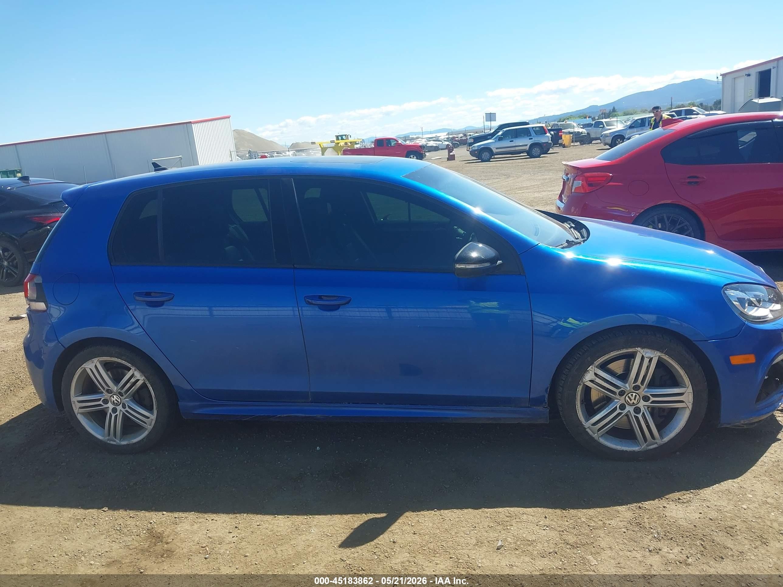 2012 Volkswagen Golf R 4-door Blue vin: WVWPF7AJXCW353330