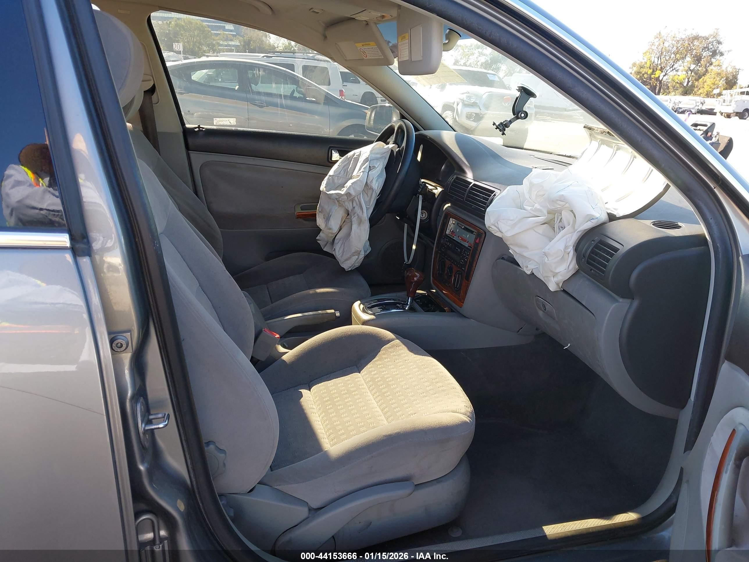 2001 Volkswagen Passat Gls V6 Gray vin: WVWPH63B01P094025