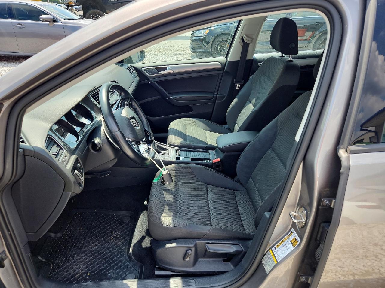 2015 Volkswagen E-golf Sel Premium Silver vin: WVWPP7AU6FW907894