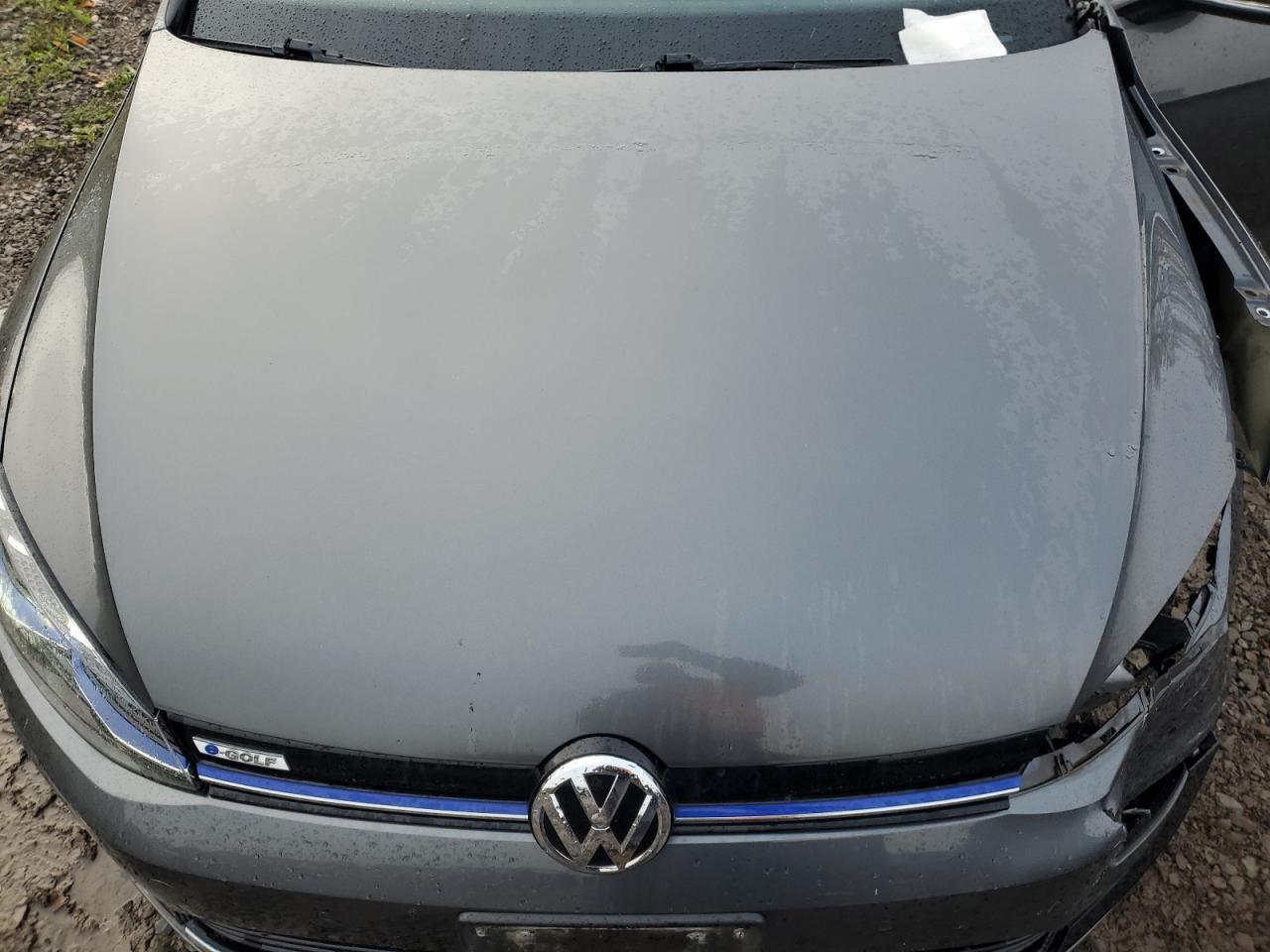 2018 Volkswagen E-golf Sel Premium Silver vin: WVWPR7AU8JW911996