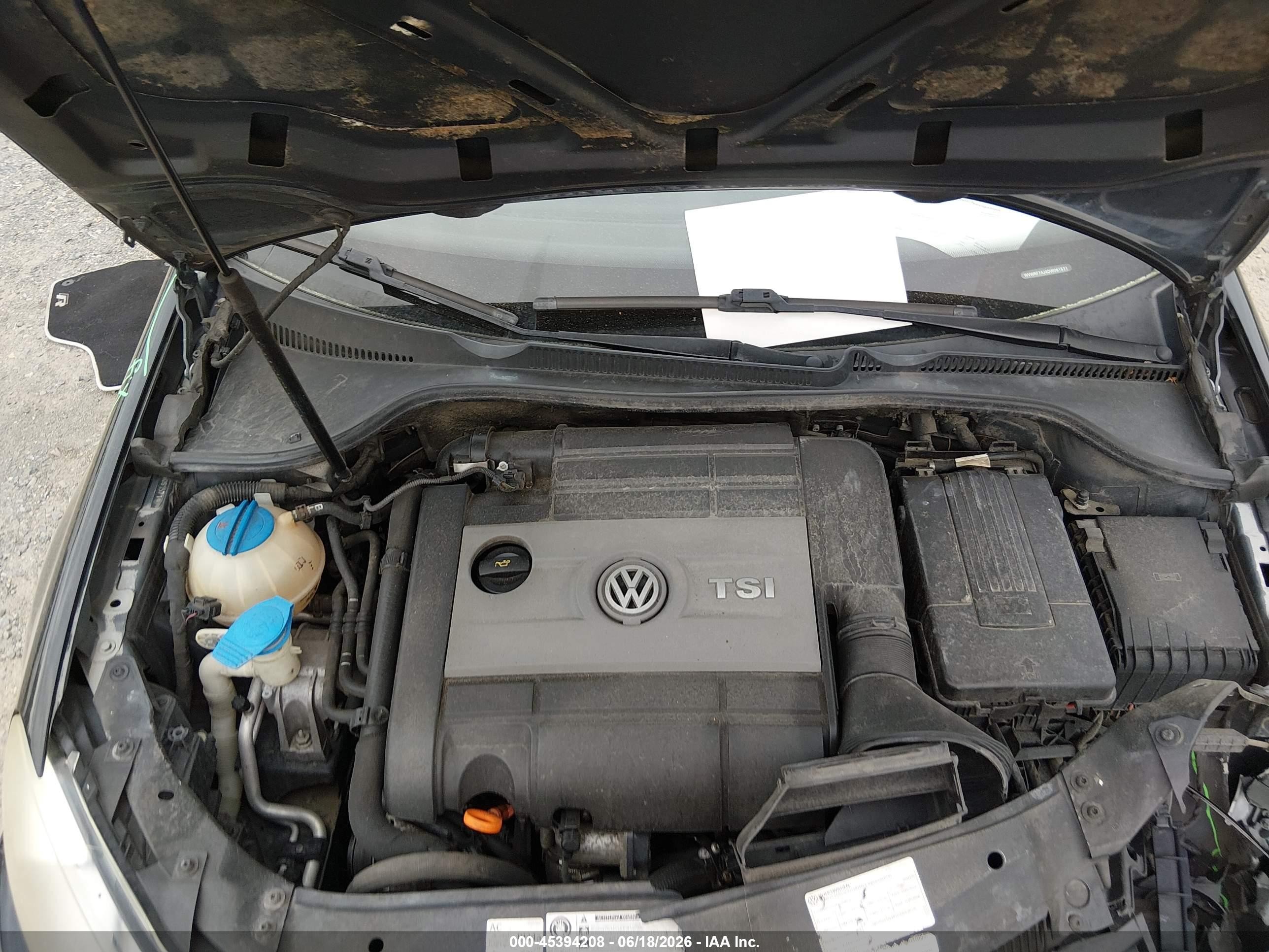 2013 Volkswagen Golf R 2-door Черный vin: WVWRF7AJ4DW061571