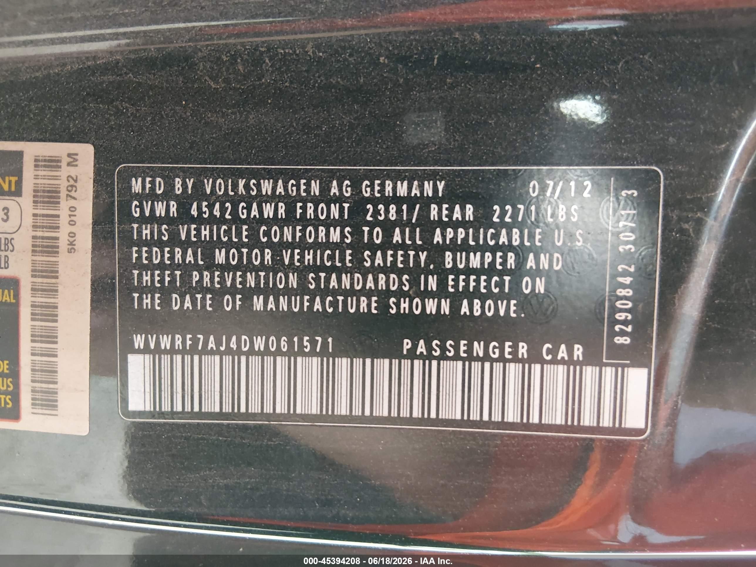 2013 Volkswagen Golf R 2-door Черный vin: WVWRF7AJ4DW061571