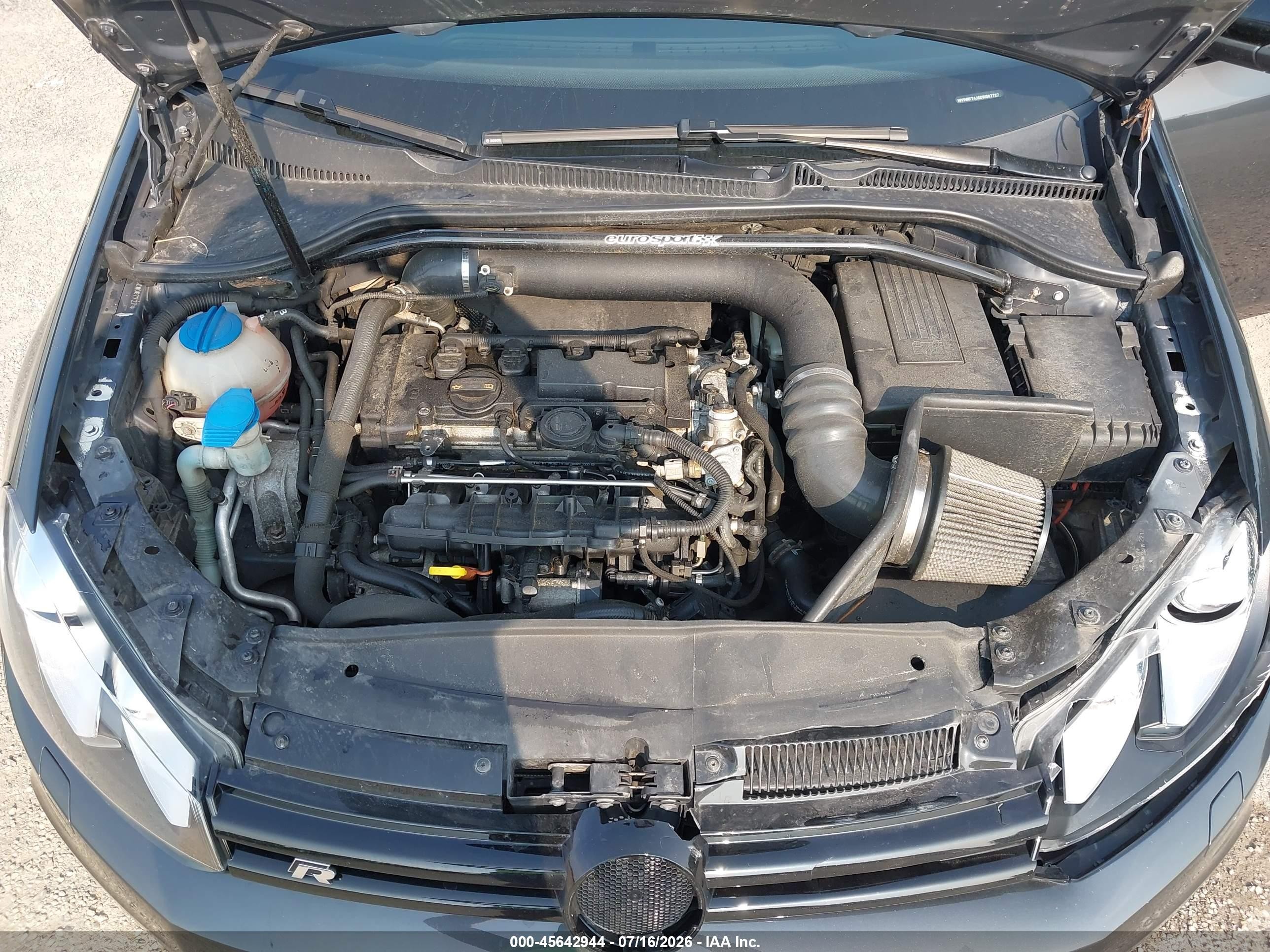 2013 Volkswagen Golf R 2-door Gray vin: WVWRF7AJ6DW067727