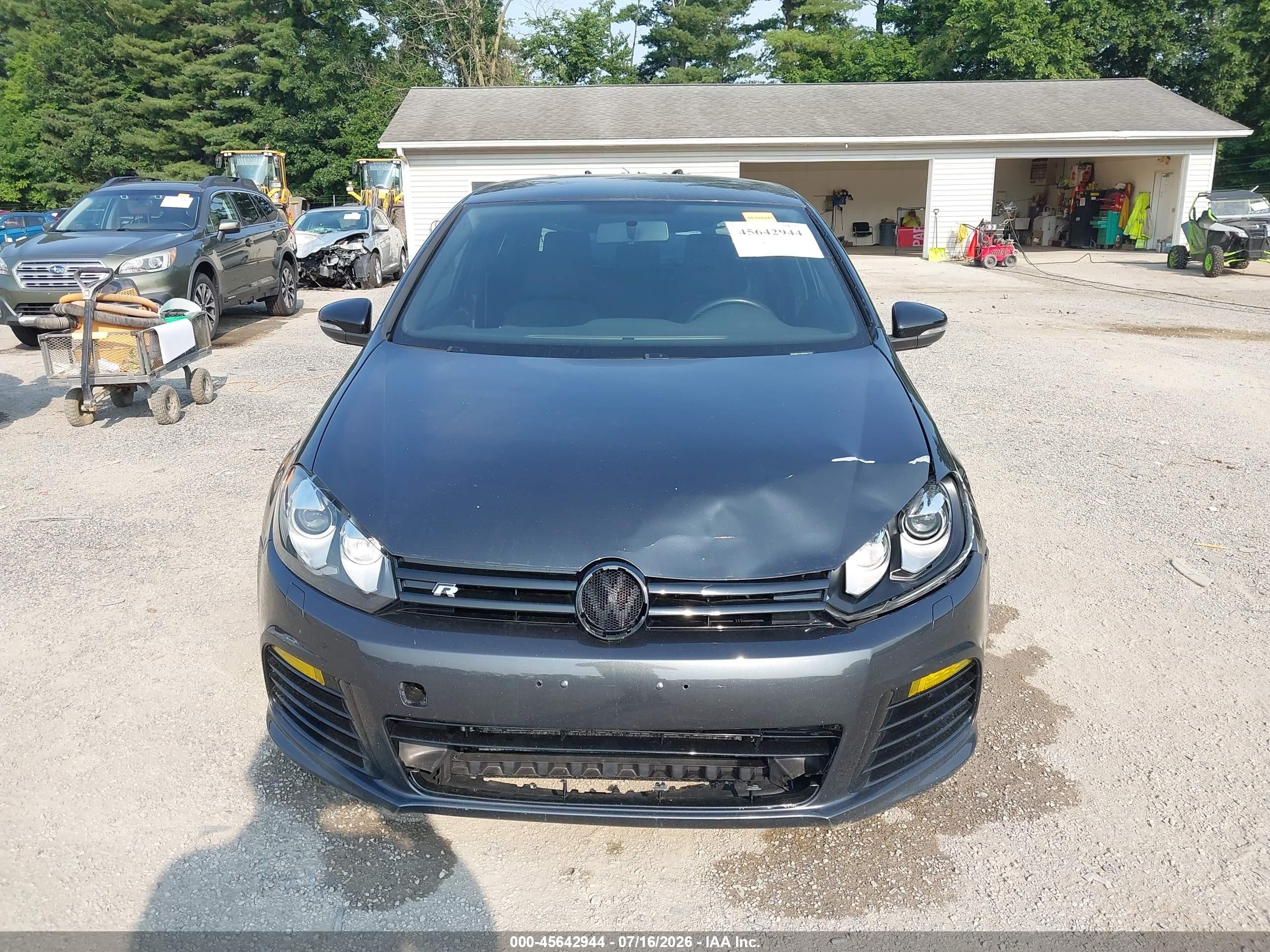 2013 Volkswagen Golf R 2-door Gray vin: WVWRF7AJ6DW067727