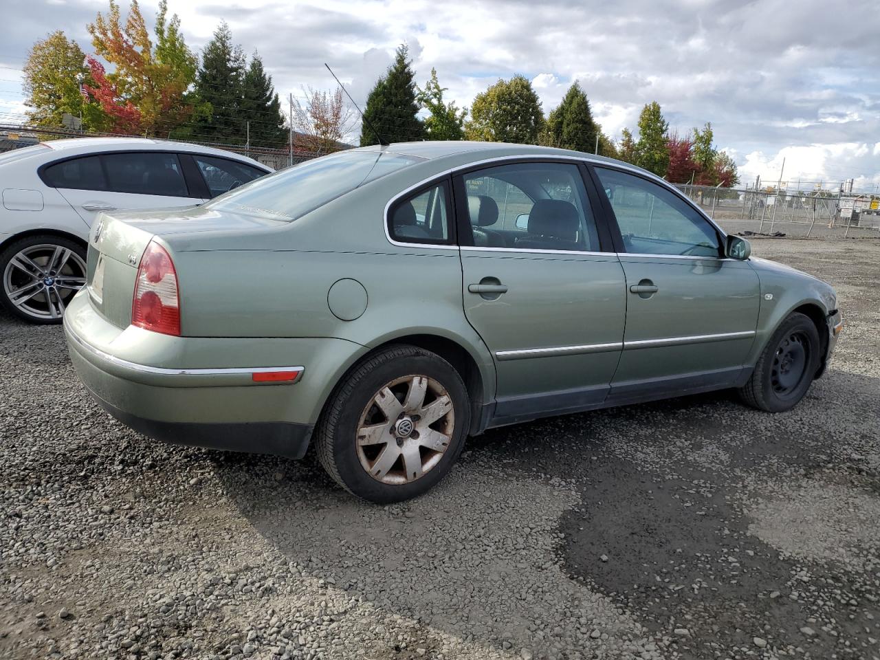2002 Volkswagen Passat Glx Зеленый vin: WVWRH63B02P302592