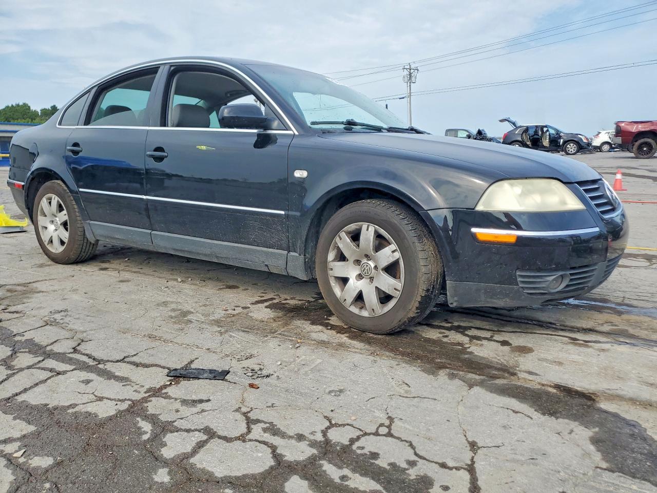 2002 Volkswagen Passat Glx Black vin: WVWRH63B02P433313