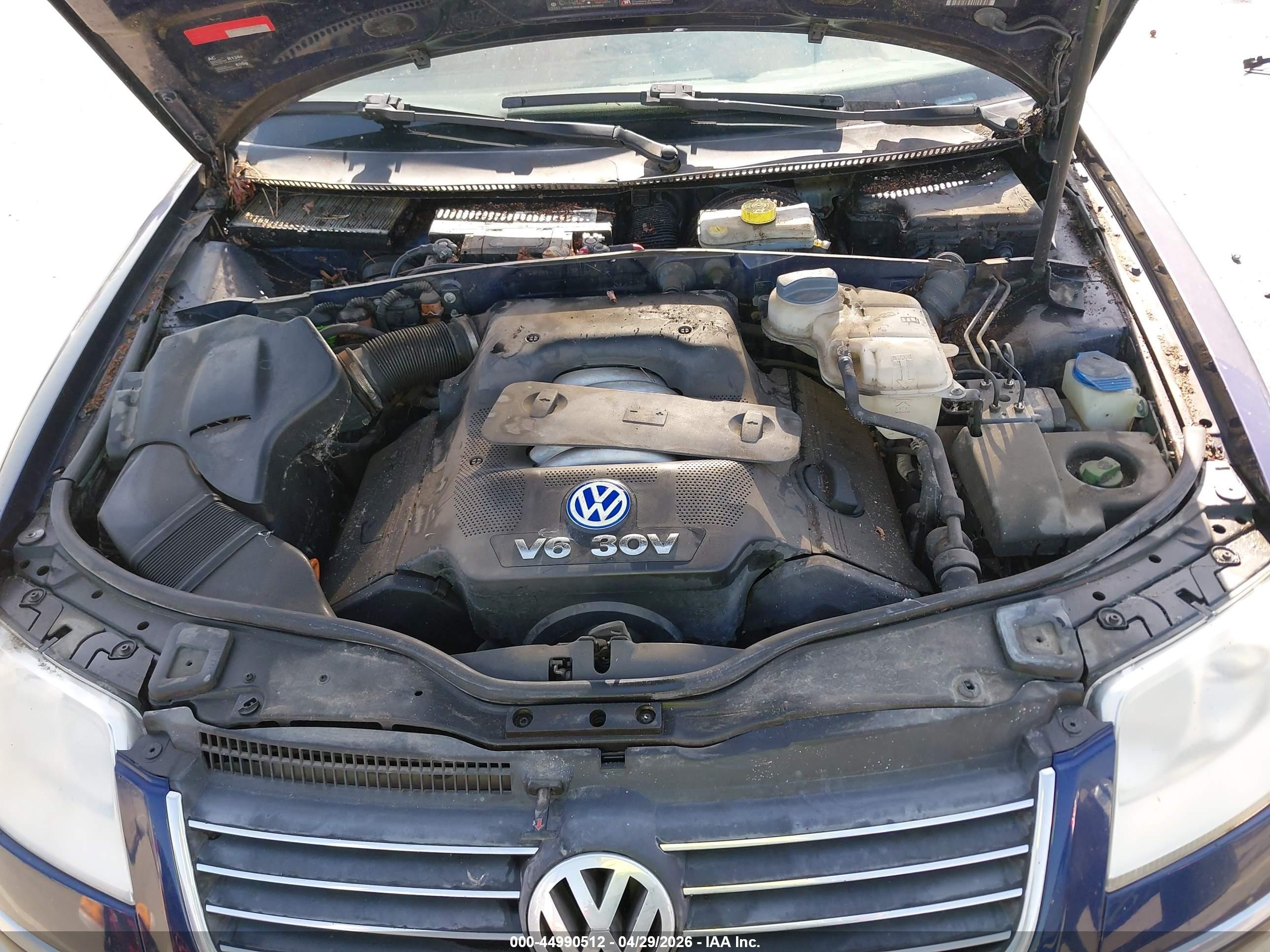 2003 Volkswagen Passat Glx Blue vin: WVWRH63B23P001534