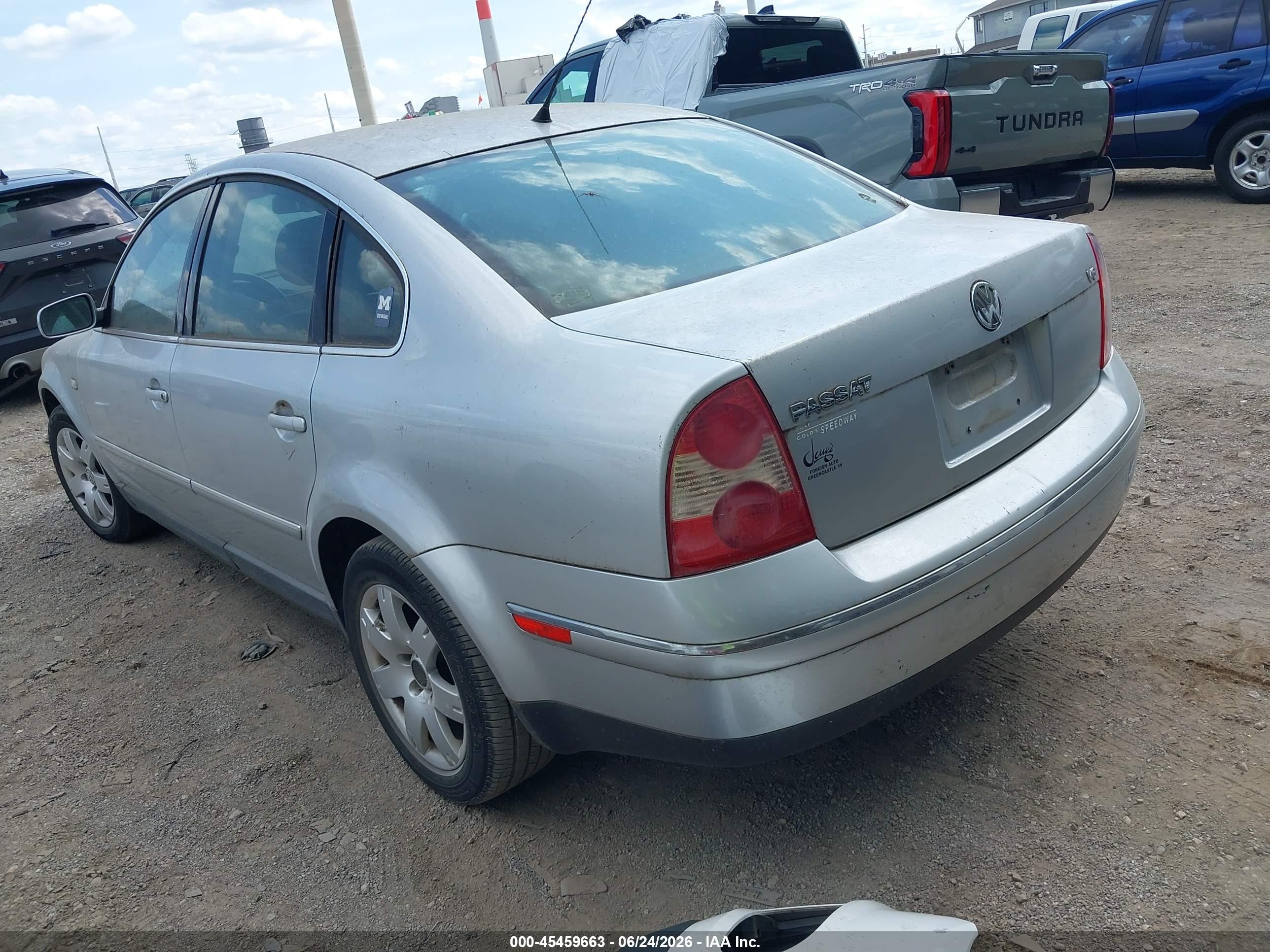 2003 Volkswagen Passat Glx Silver vin: WVWRH63B73P206234