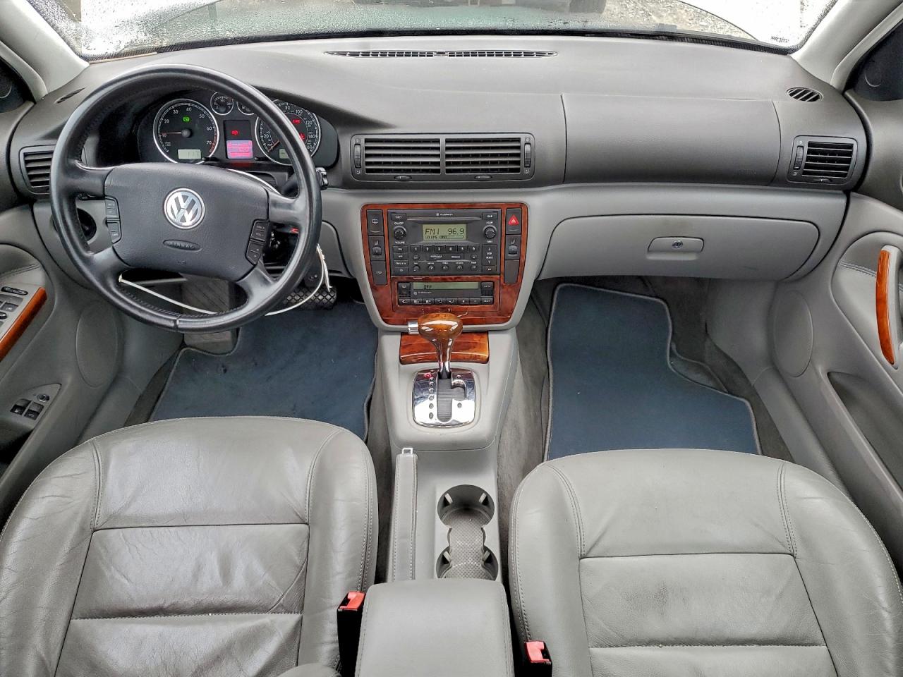 2004 Volkswagen Passat Glx Gray vin: WVWRH63B84P057253