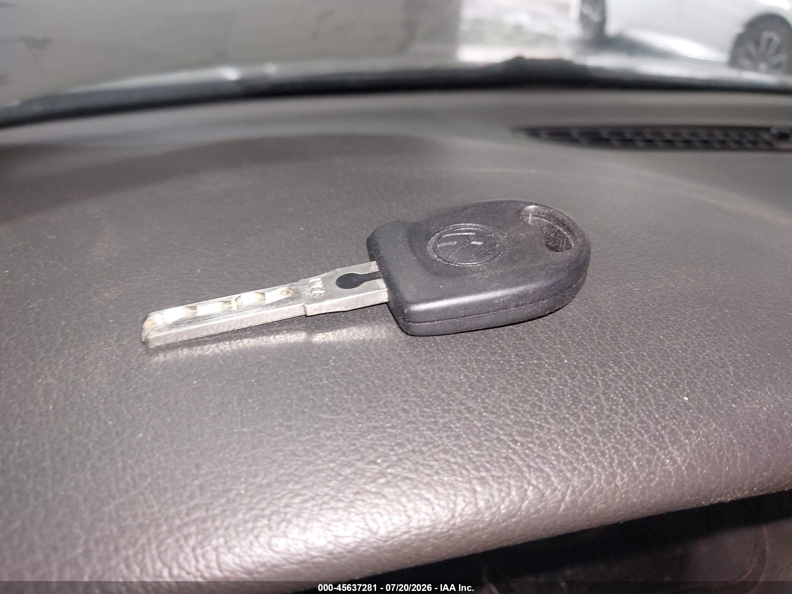 2002 Volkswagen Passat Glx Gray vin: WVWRH63B92P289633